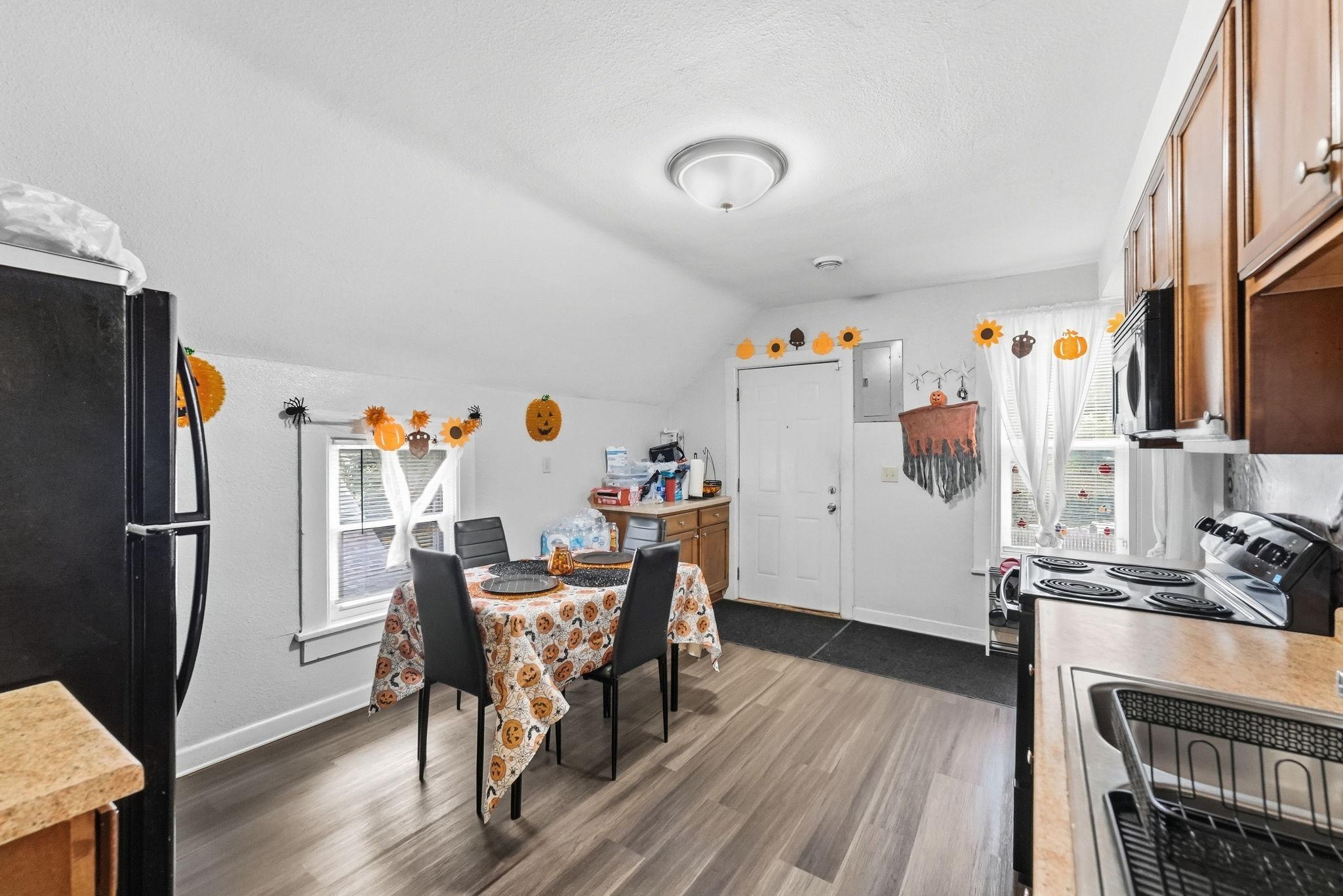 View of Residential Income at 362 Maria Avenue, Saint Paul MN 55106, Saint Paul (20 of 37) - Mike Wilen | Minnesota Team Real Estate