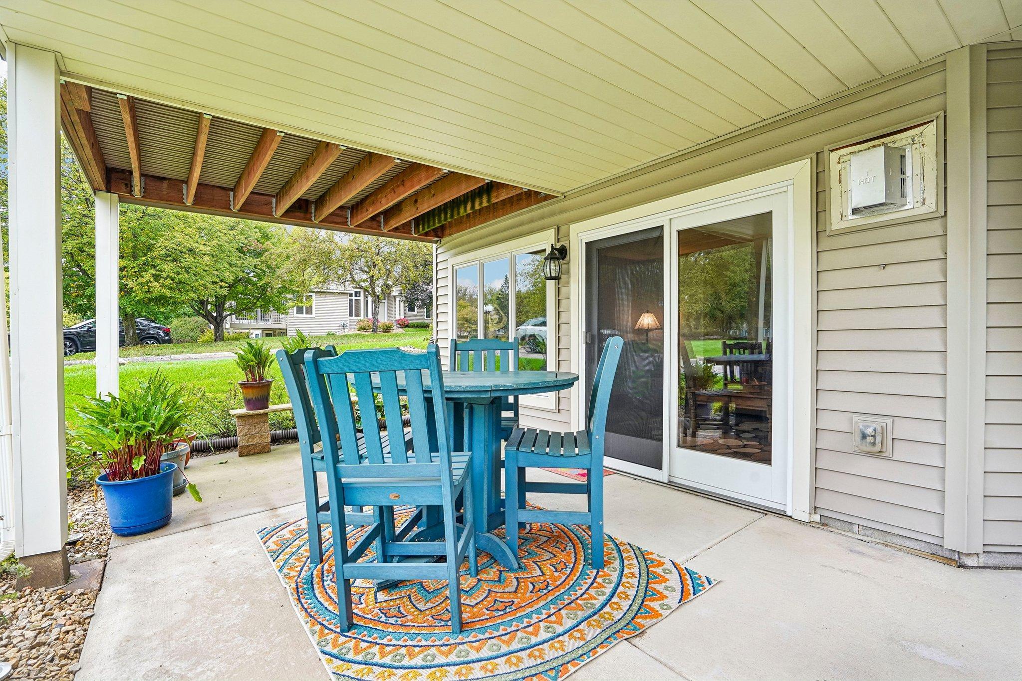 View of Residential at 994 Stratford Lane, Burnsville MN 55337, Burnsville (42 of 46) - Mike Wilen | Minnesota Team Real Estate