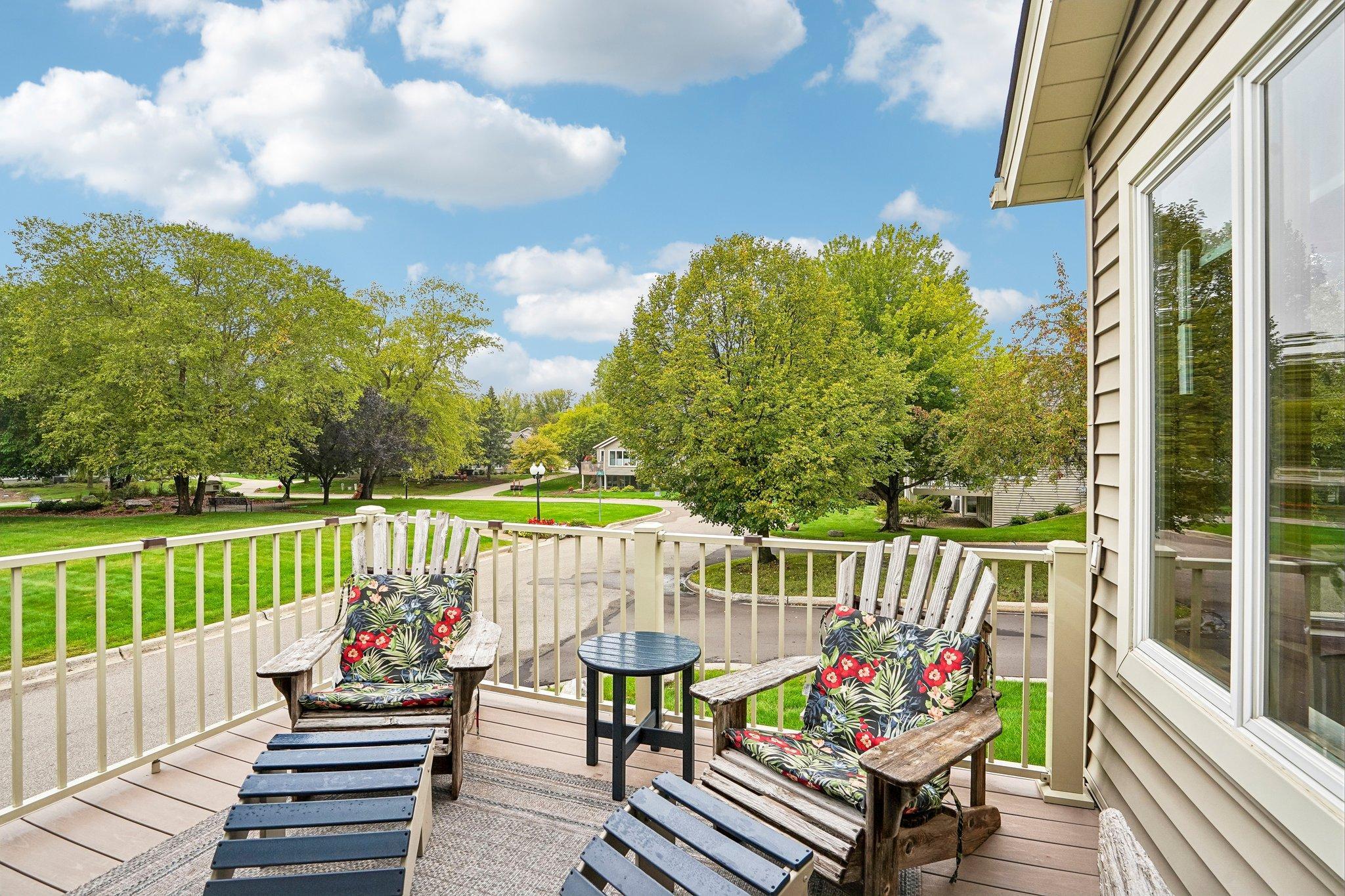 View of Residential at 994 Stratford Lane, Burnsville MN 55337, Burnsville (40 of 46) - Mike Wilen | Minnesota Team Real Estate
