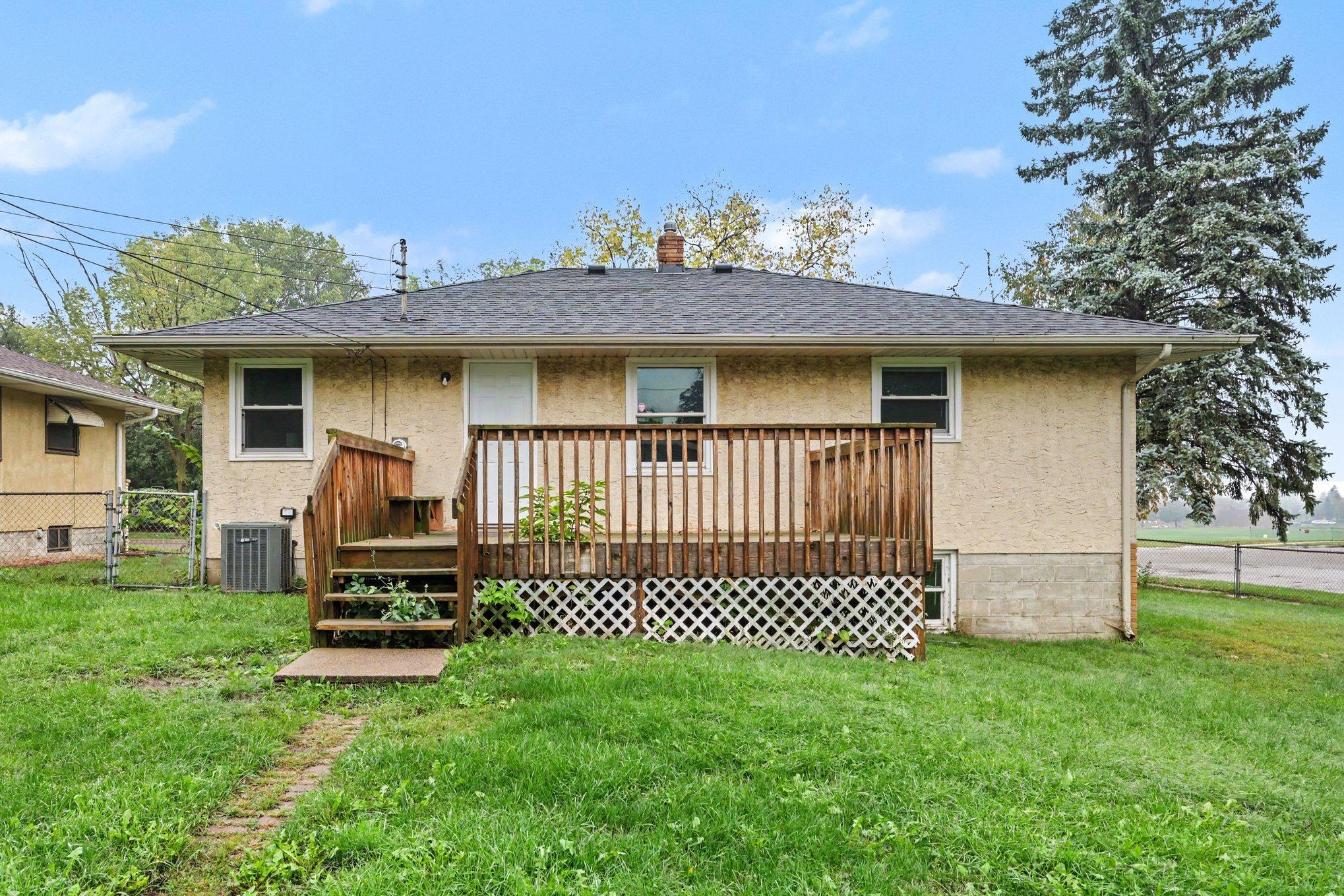 View of Residential at 2147 Burns Avenue, Saint Paul MN 55119, Saint Paul (24 of 25) - Mike Wilen | Minnesota Team Real Estate