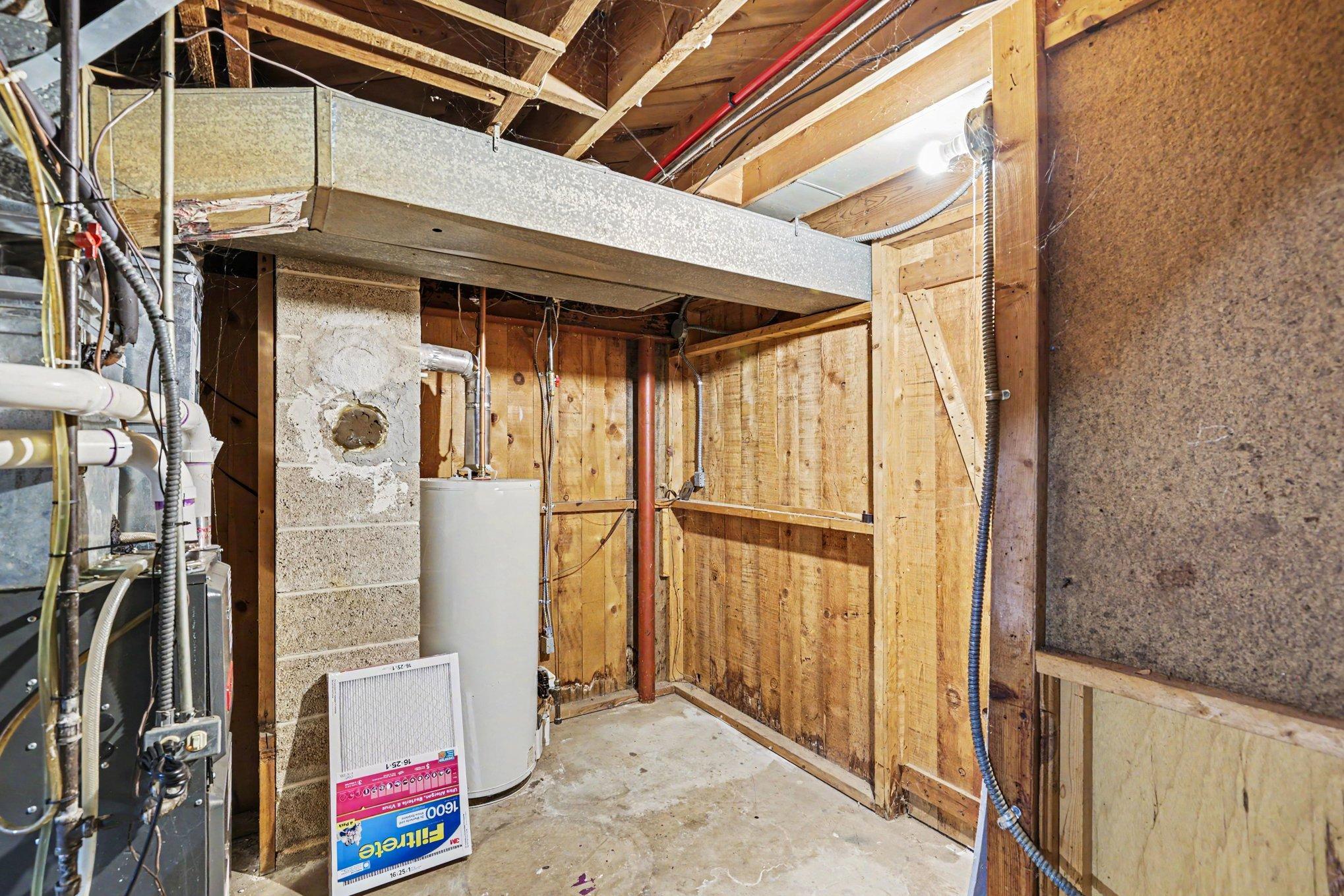 View of Residential at 2147 Burns Avenue, Saint Paul MN 55119, Saint Paul (18 of 25) - Mike Wilen | Minnesota Team Real Estate