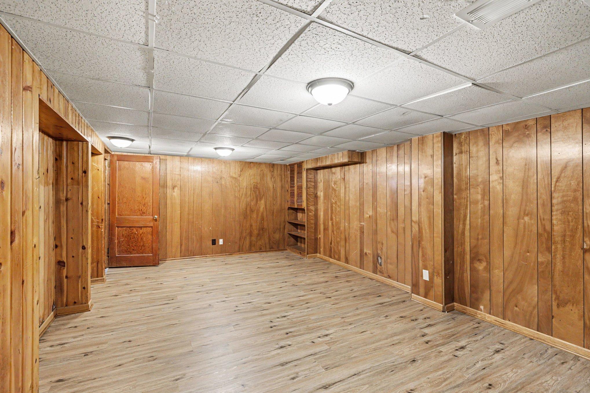 View of Residential at 2147 Burns Avenue, Saint Paul MN 55119, Saint Paul (12 of 25) - Mike Wilen | Minnesota Team Real Estate