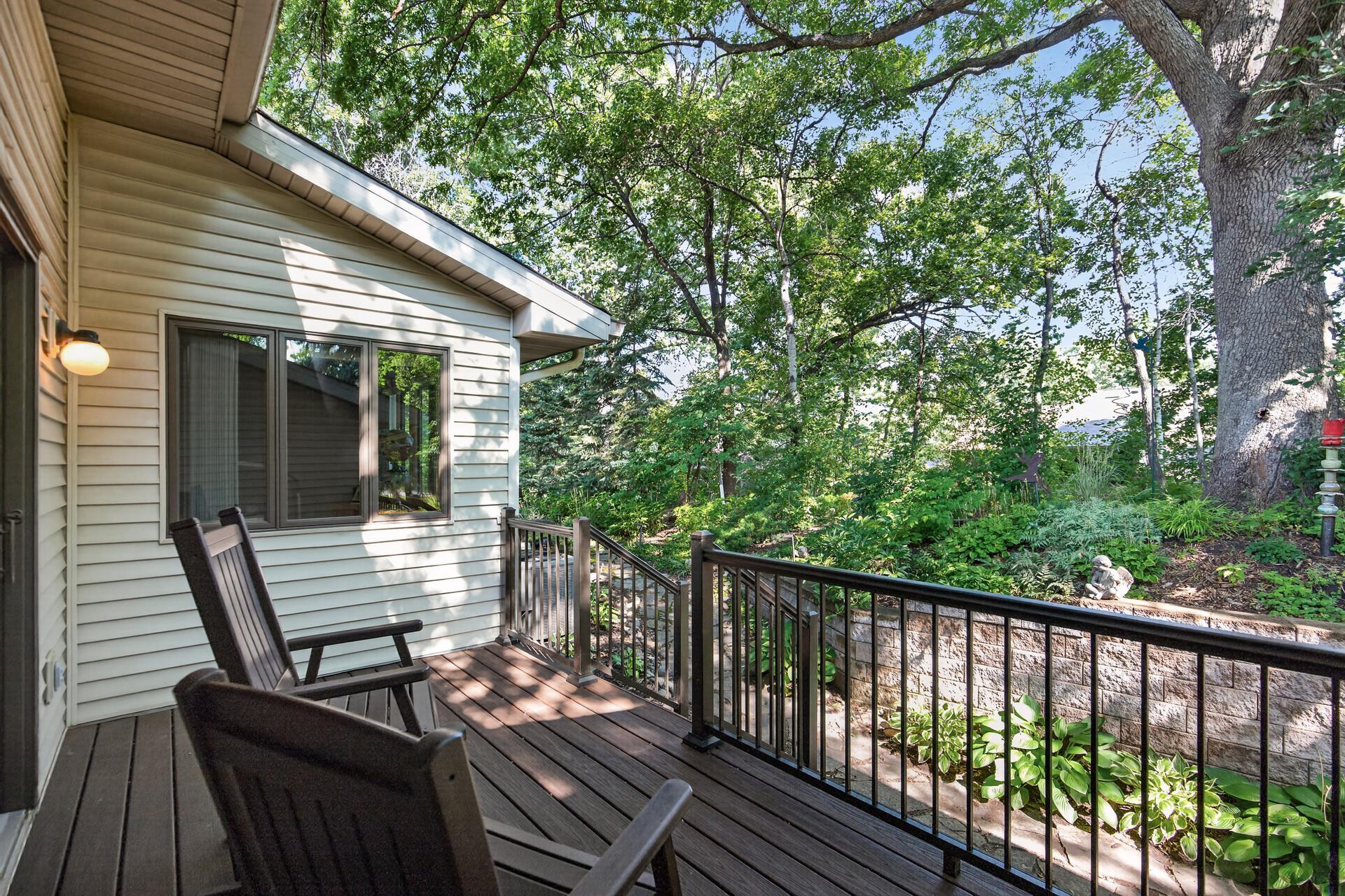 View of Residential at 525 Sterling Street, Maplewood MN 55119, Maplewood (26 of 37) - Mike Wilen | Minnesota Team Real Estate