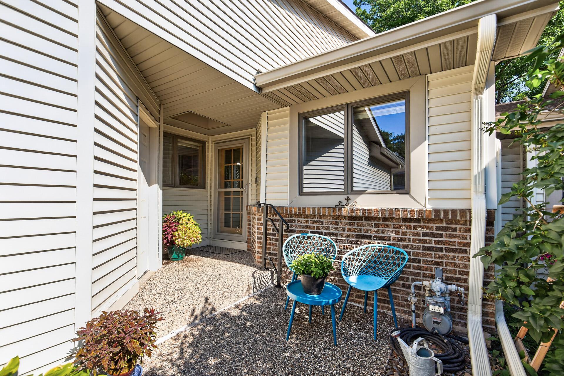 View of Residential at 525 Sterling Street, Maplewood MN 55119, Maplewood (2 of 37) - Mike Wilen | Minnesota Team Real Estate