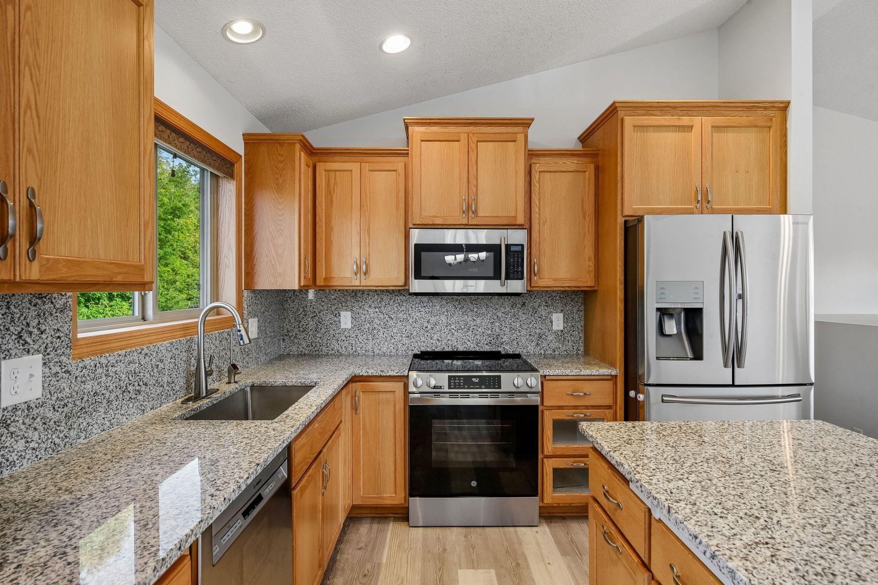 View of Residential at 312 12th Street, Farmington MN 55024, Farmington (10 of 48) - Mike Wilen | Minnesota Team Real Estate