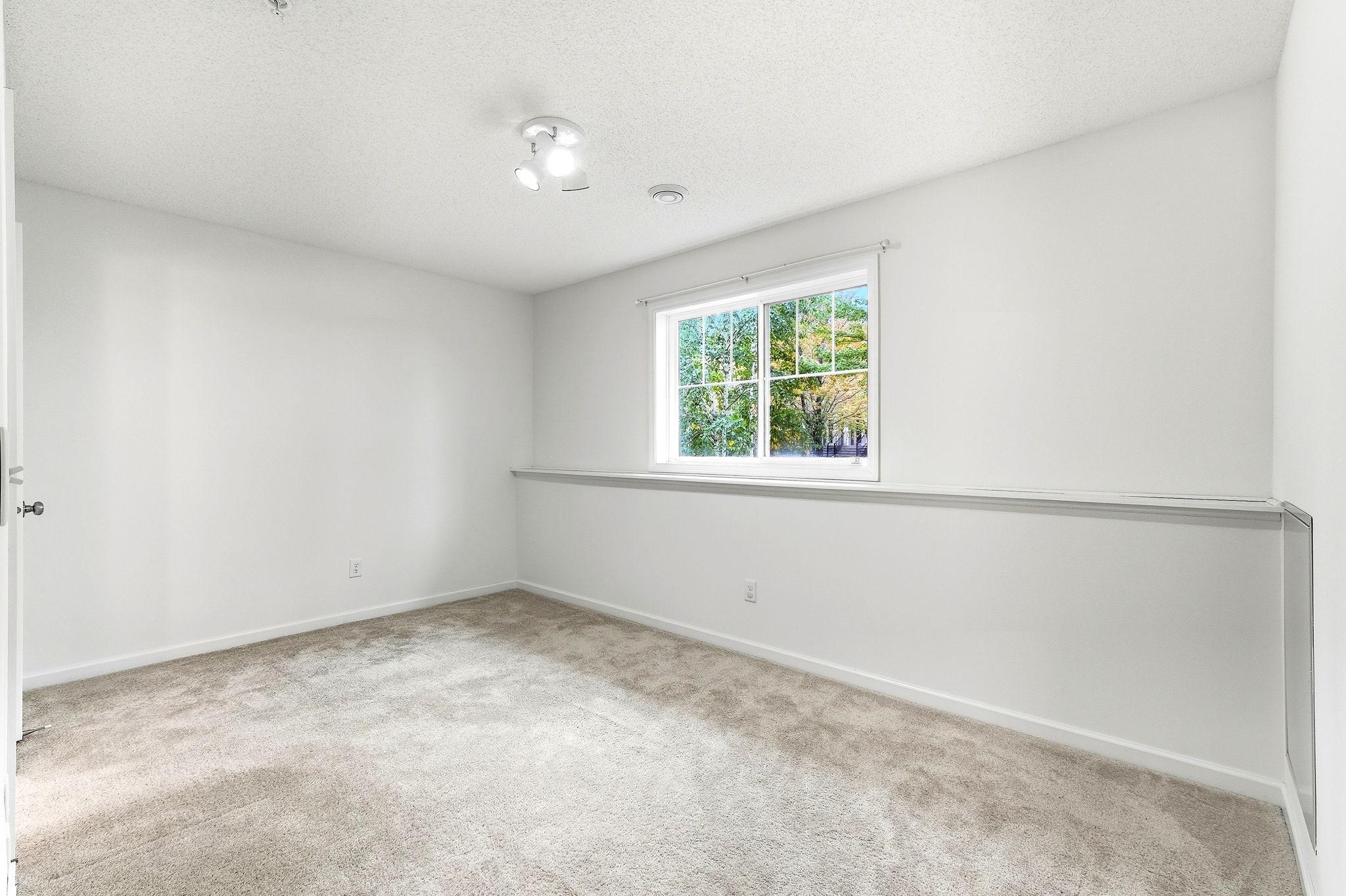 View of Residential at 9673 Toledo Lane, Brooklyn Park MN 55443, Brooklyn Park (39 of 53) - Mike Wilen | Minnesota Team Real Estate