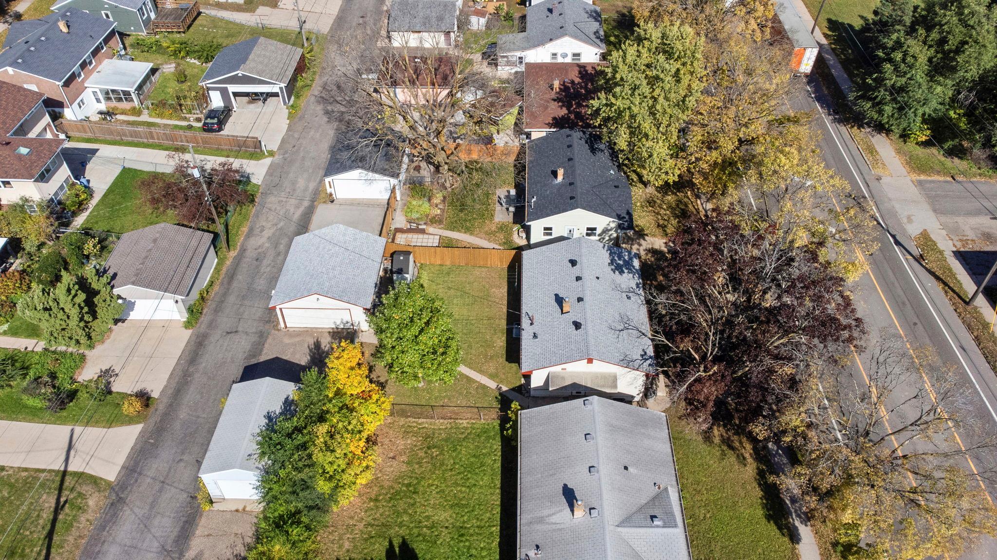 View of Residential at 1097 Dale Street, Saint Paul MN 55117, Saint Paul (60 of 71) - Mike Wilen | Minnesota Team Real Estate
