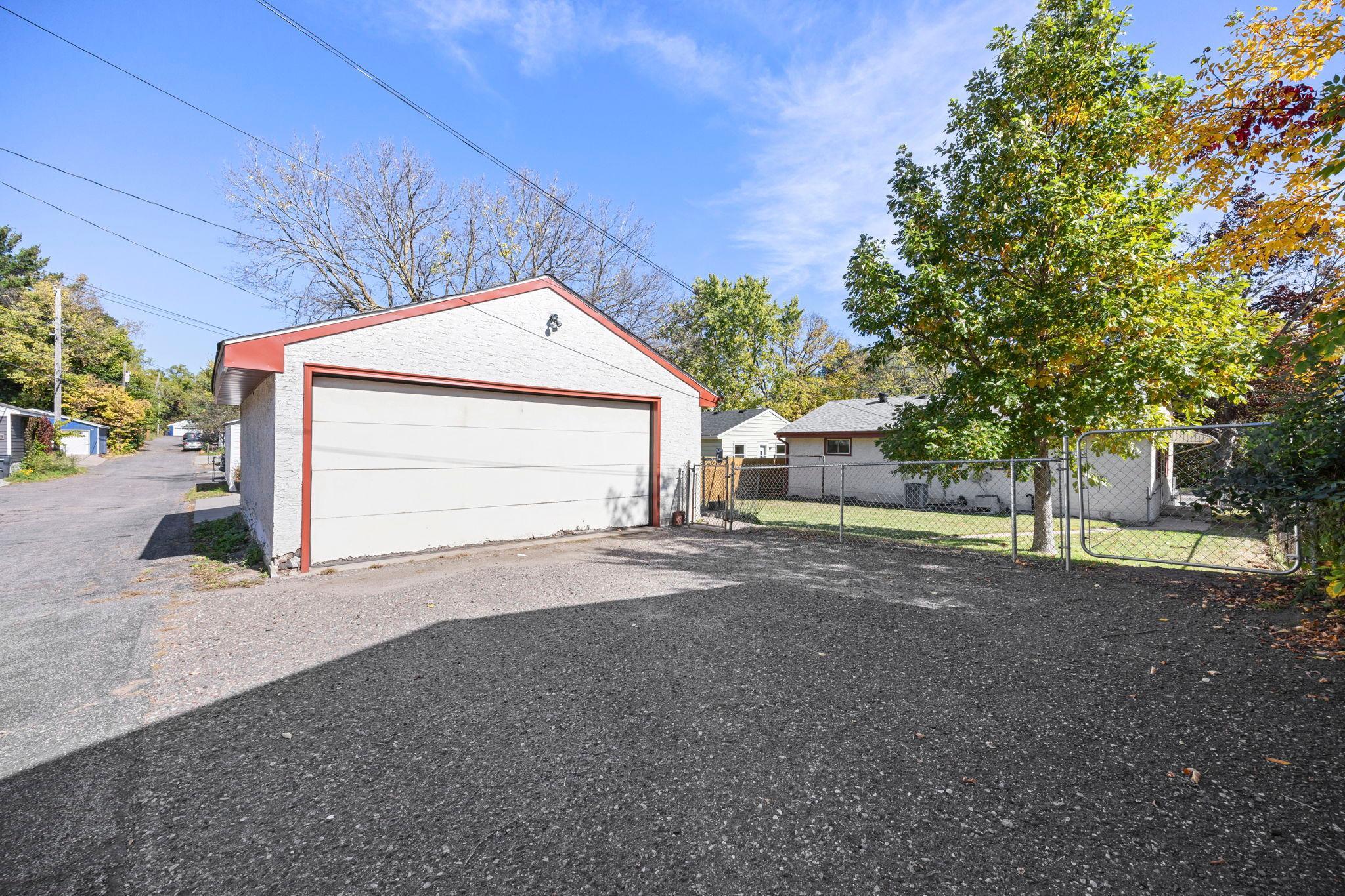 View of Residential at 1097 Dale Street, Saint Paul MN 55117, Saint Paul (51 of 71) - Mike Wilen | Minnesota Team Real Estate
