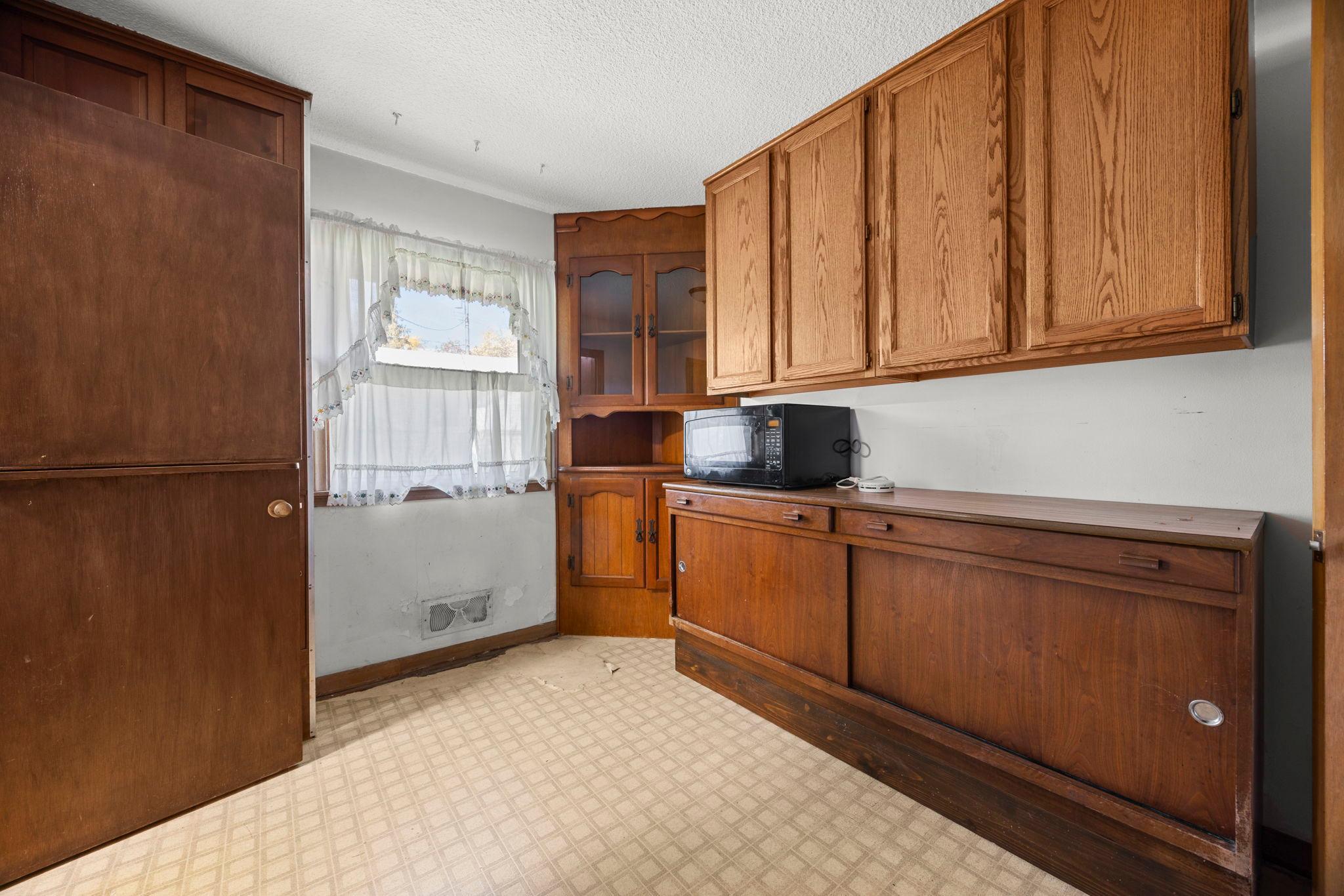 View of Residential at 1097 Dale Street, Saint Paul MN 55117, Saint Paul (27 of 71) - Mike Wilen | Minnesota Team Real Estate