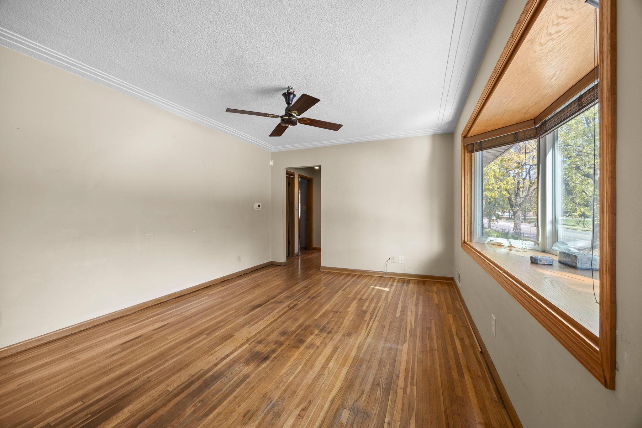 View of Residential at 1097 Dale Street, Saint Paul MN 55117, Saint Paul (16 of 71) - Mike Wilen | Minnesota Team Real Estate