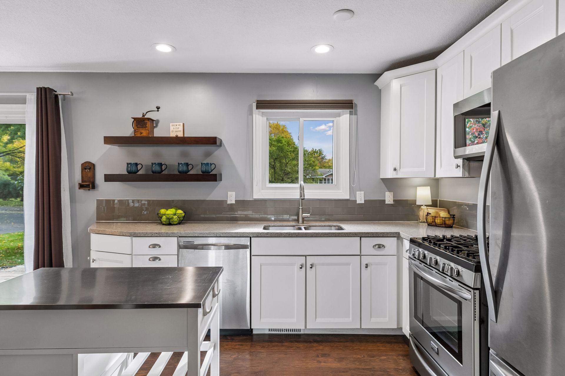 View of Residential at 11578 Scotch Pine Court, Eden Prairie MN 55344, Eden Prairie (17 of 41) - Mike Wilen | Minnesota Team Real Estate