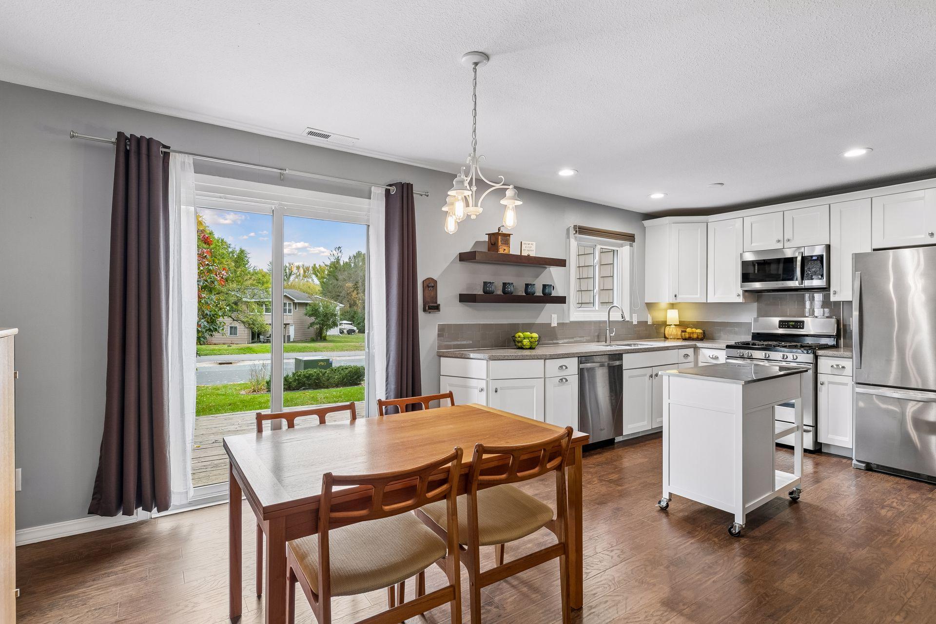 View of Residential at 11578 Scotch Pine Court, Eden Prairie MN 55344, Eden Prairie (11 of 41) - Mike Wilen | Minnesota Team Real Estate
