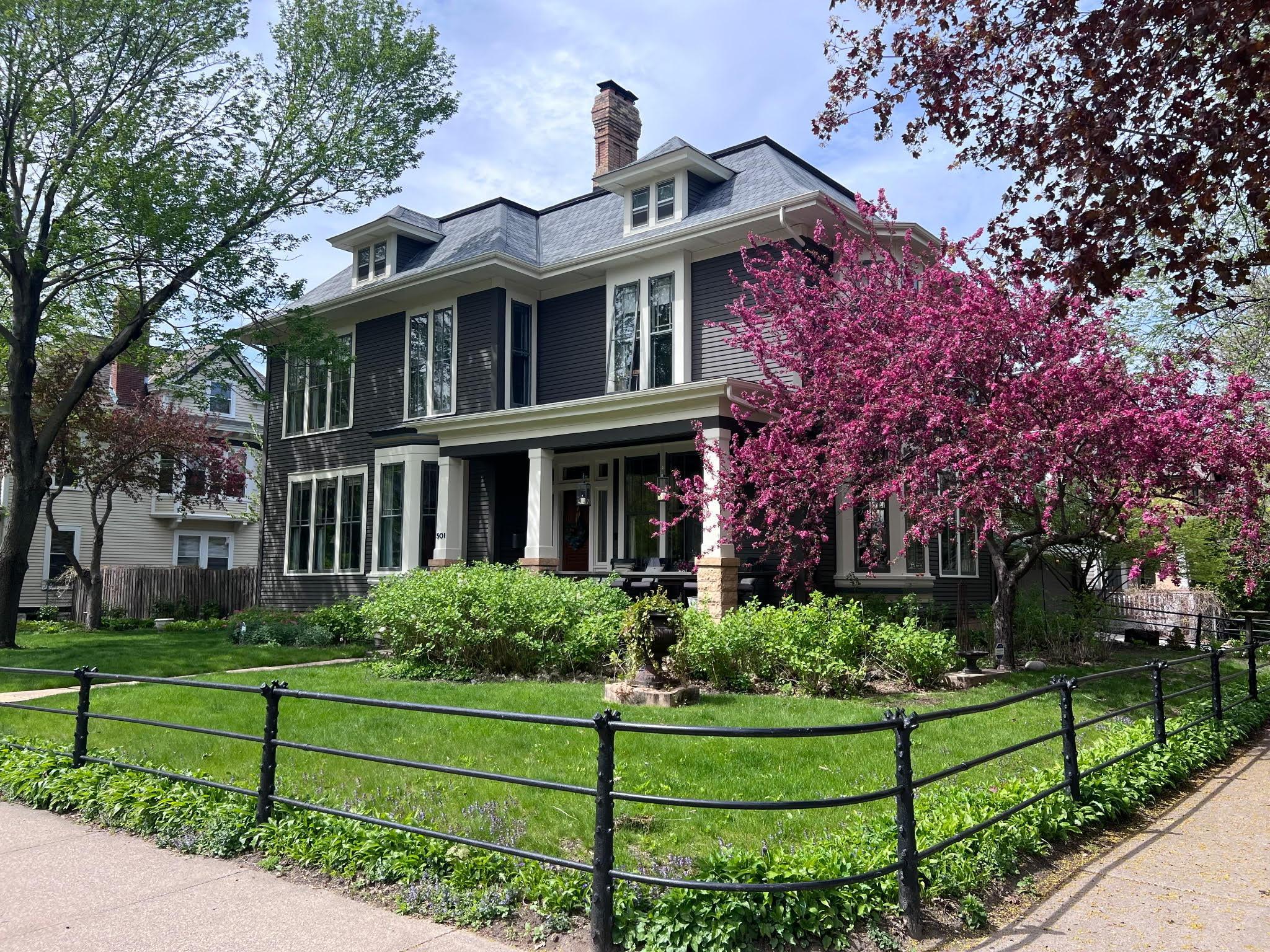 View of Single Family at 501 Portland Avenue, Saint Paul - Mike Wilen | Minnesota Team Real Estate