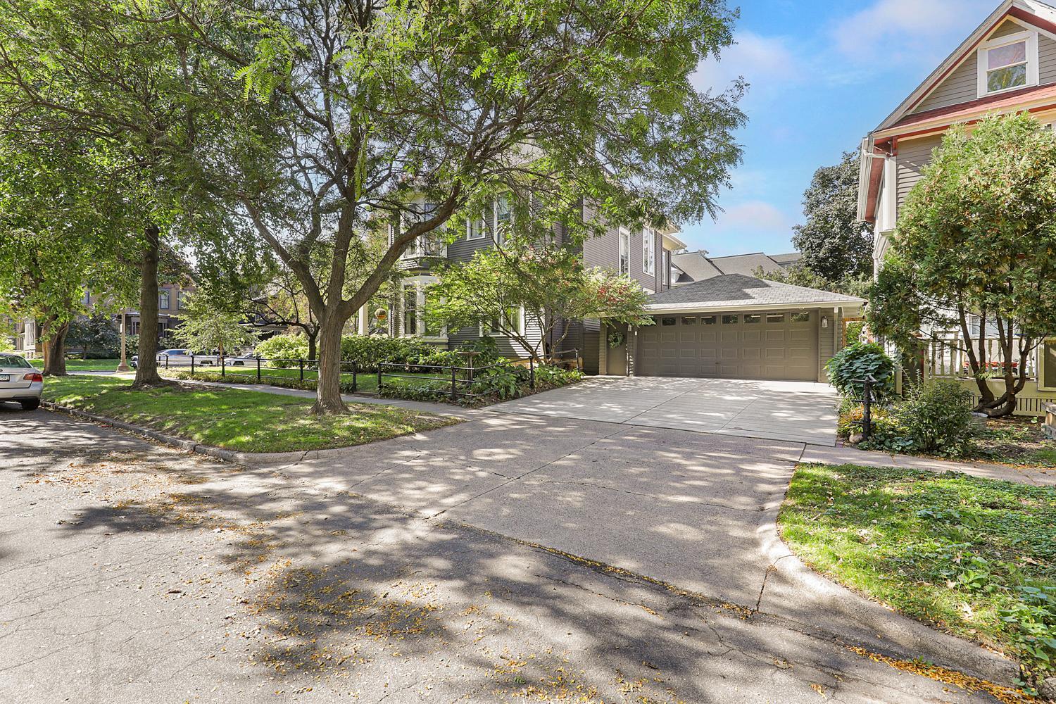 View of Residential at 501 Portland Avenue, Saint Paul MN 55102, Saint Paul (23 of 31) - Mike Wilen | Minnesota Team Real Estate