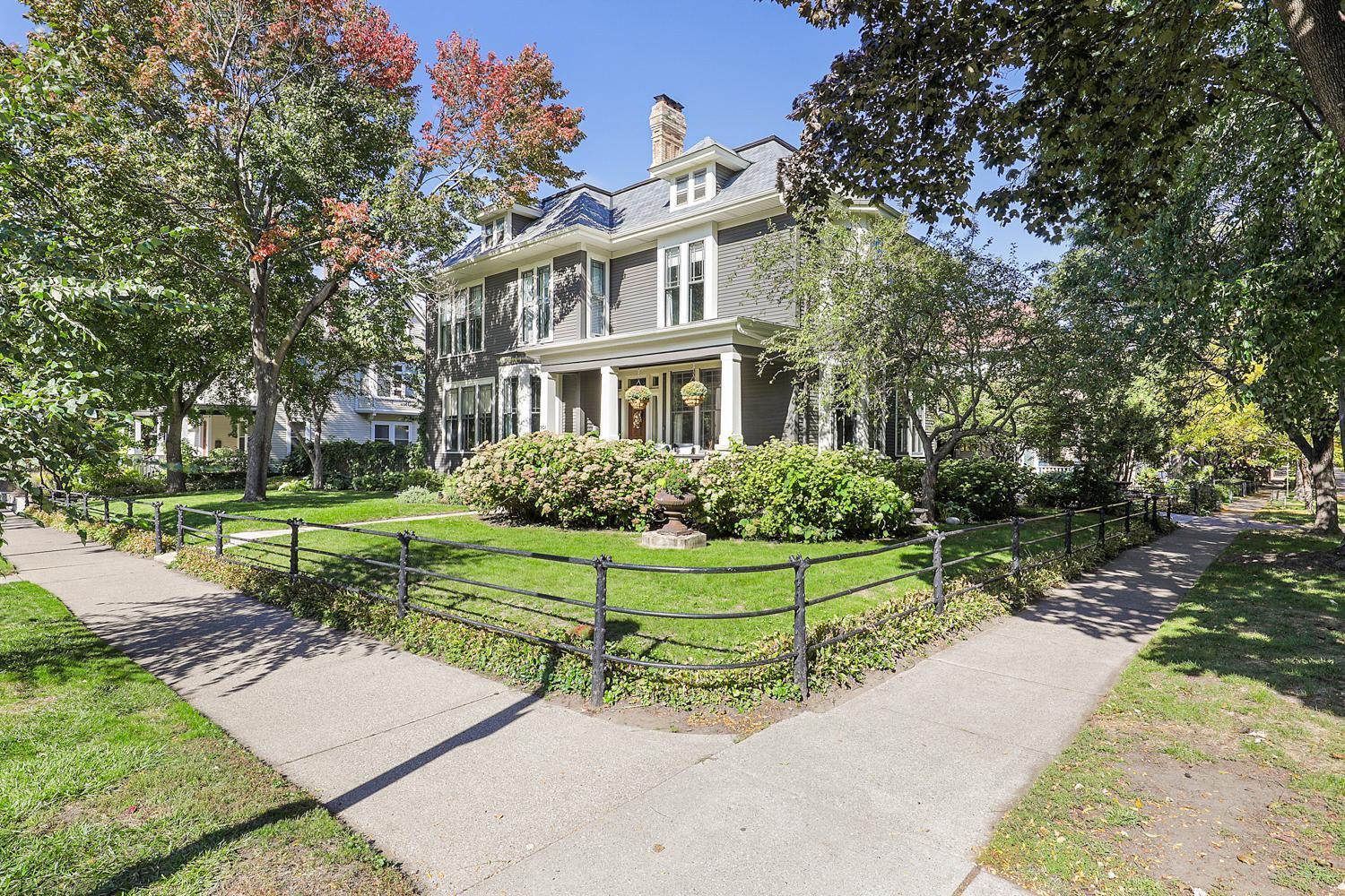 View of Single Family at 501 Portland Avenue, Saint Paul - Mike Wilen | Minnesota Team Real Estate