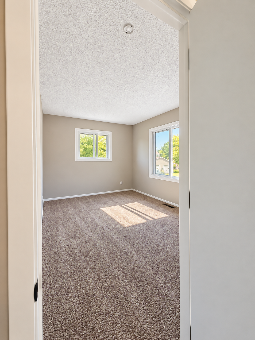 View of Residential at 2933 69th Lane, Brooklyn Center MN 55430, Brooklyn Center (13 of 25) - Mike Wilen | Minnesota Team Real Estate