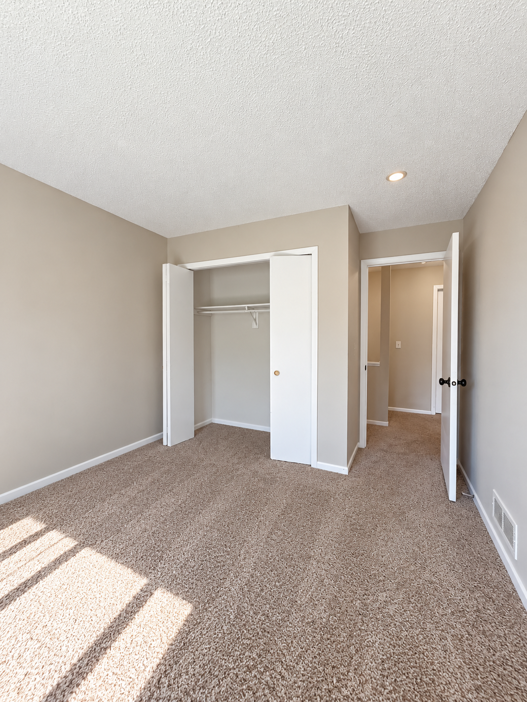 View of Residential at 2933 69th Lane, Brooklyn Center MN 55430, Brooklyn Center (10 of 25) - Mike Wilen | Minnesota Team Real Estate