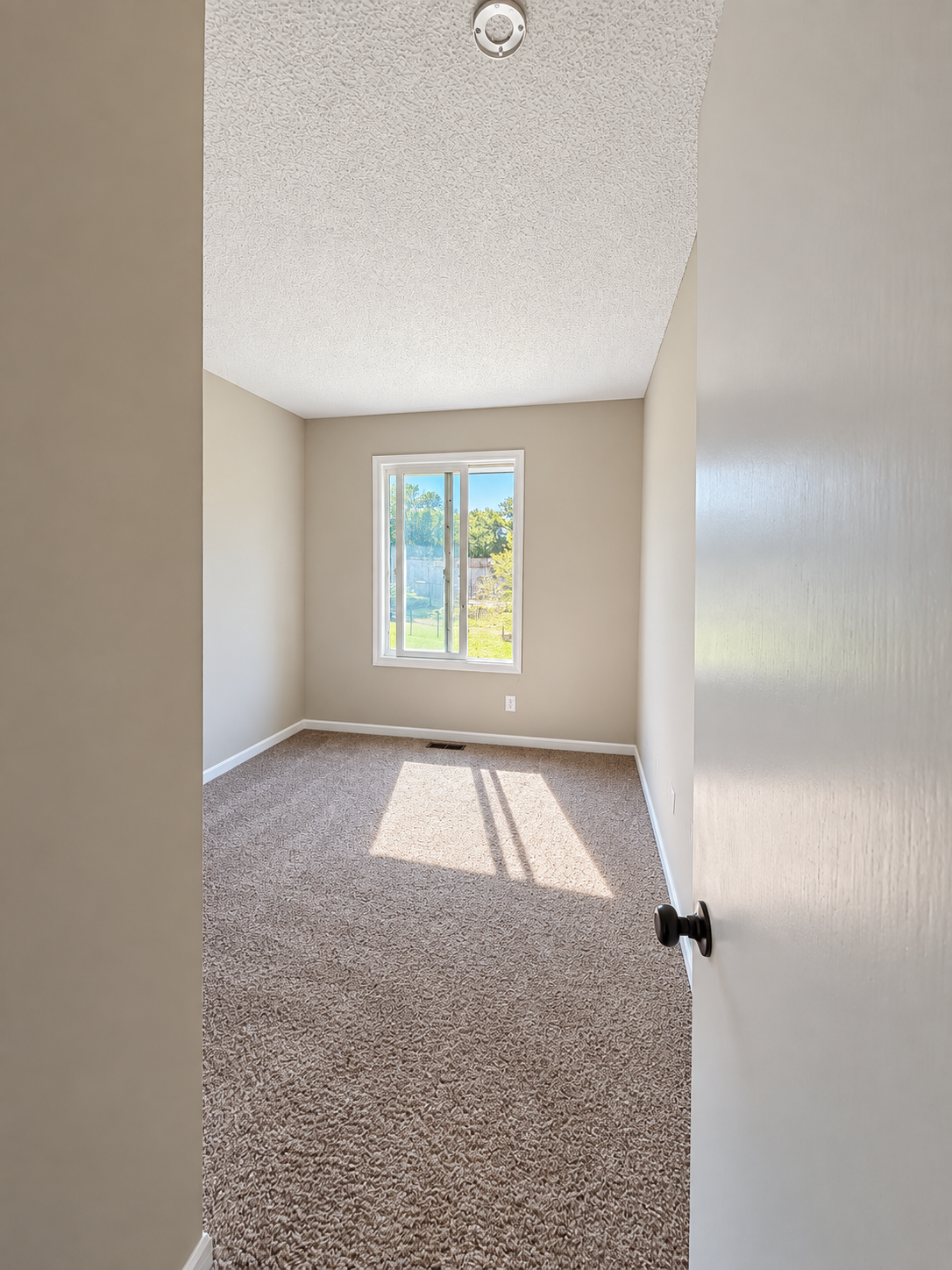 View of Residential at 2933 69th Lane, Brooklyn Center MN 55430, Brooklyn Center (5 of 25) - Mike Wilen | Minnesota Team Real Estate
