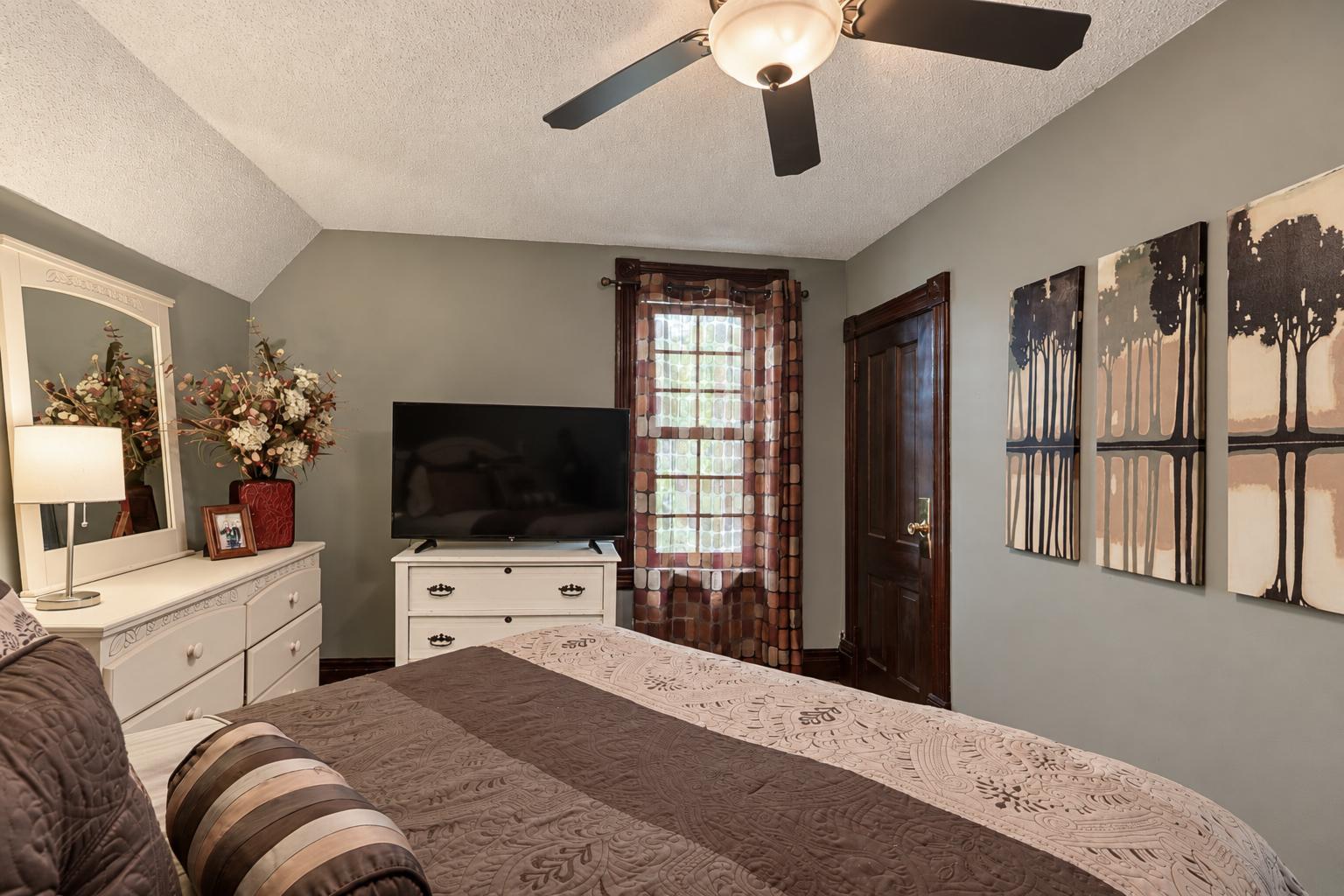 View of Residential at 200 Lexington Avenue, Le Center MN 56057, Le Center (36 of 62) - Mike Wilen | Minnesota Team Real Estate