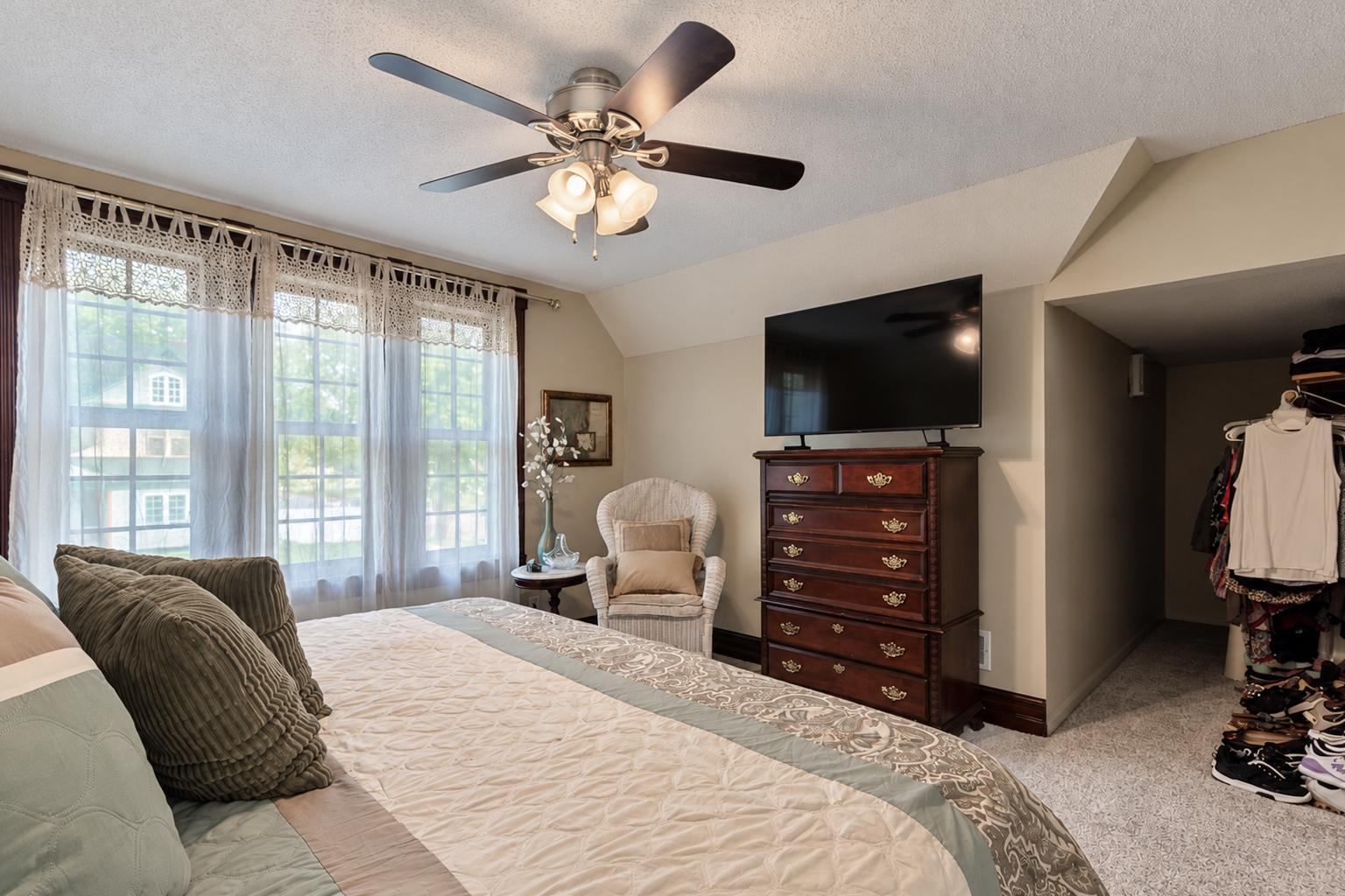 View of Residential at 200 Lexington Avenue, Le Center MN 56057, Le Center (33 of 62) - Mike Wilen | Minnesota Team Real Estate