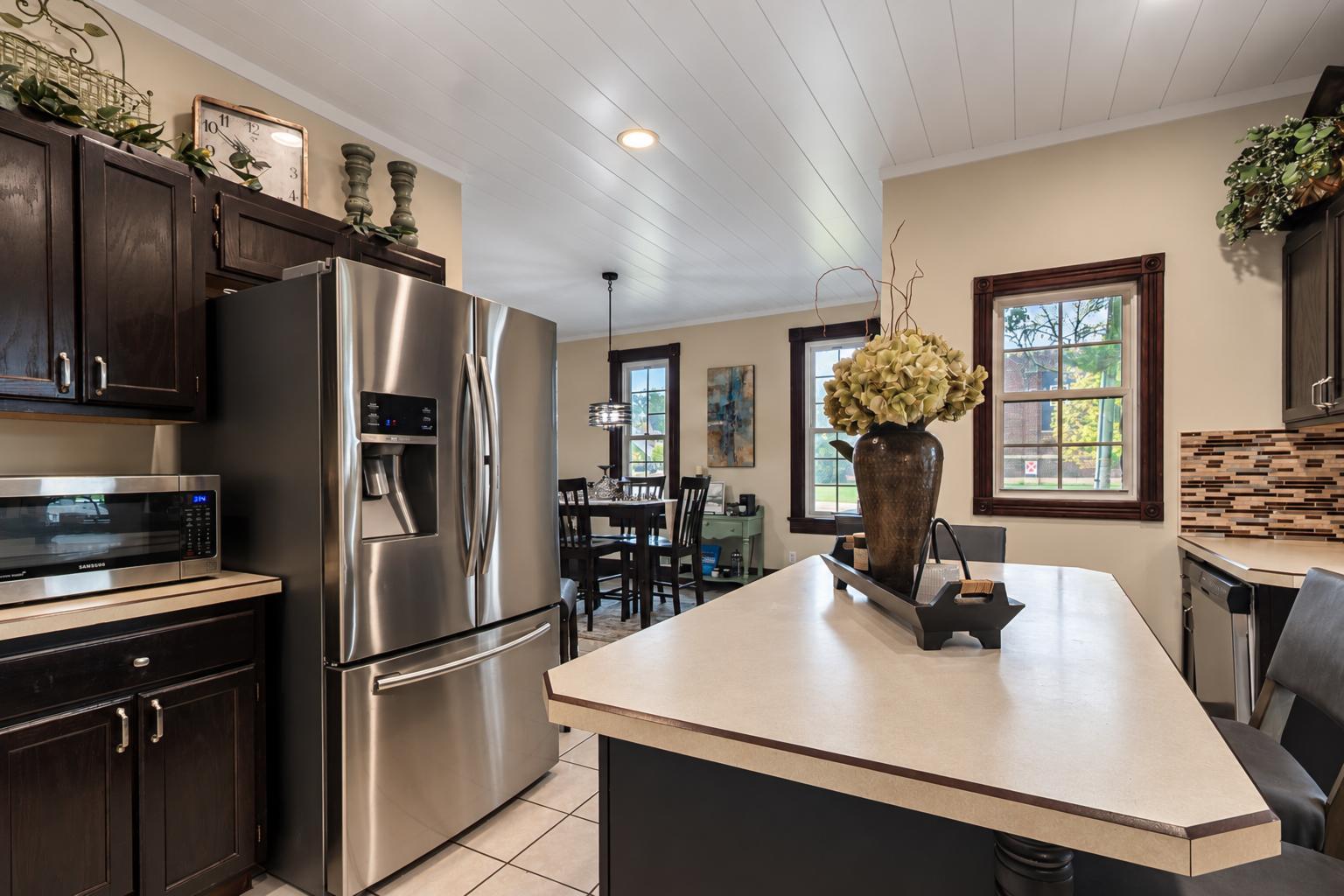 View of Residential at 200 Lexington Avenue, Le Center MN 56057, Le Center (8 of 62) - Mike Wilen | Minnesota Team Real Estate