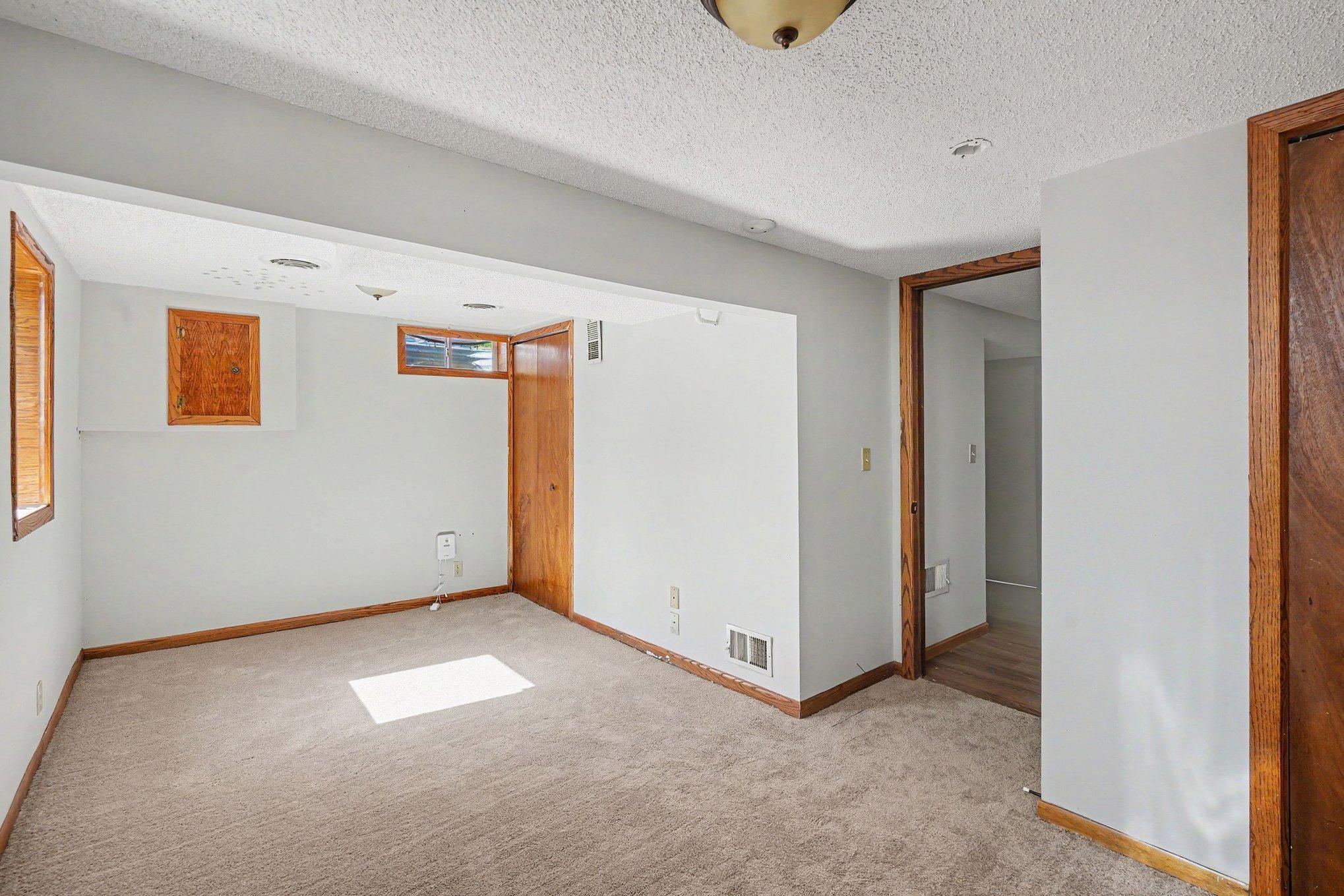 View of Residential at 4403 Zane Avenue, Crystal MN 55422, Crystal (18 of 23) - Mike Wilen | Minnesota Team Real Estate