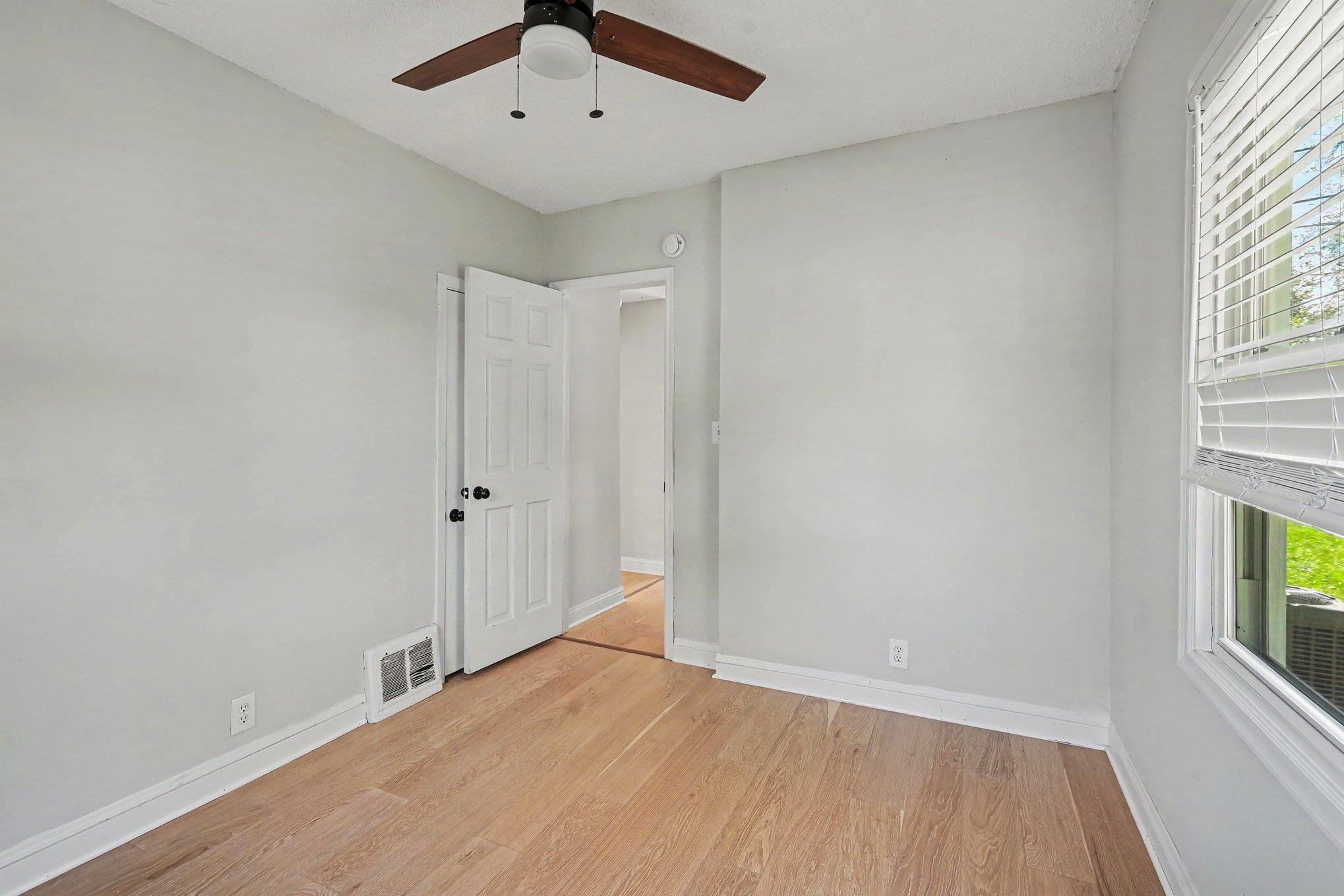 View of Residential at 4403 Zane Avenue, Crystal MN 55422, Crystal (12 of 23) - Mike Wilen | Minnesota Team Real Estate