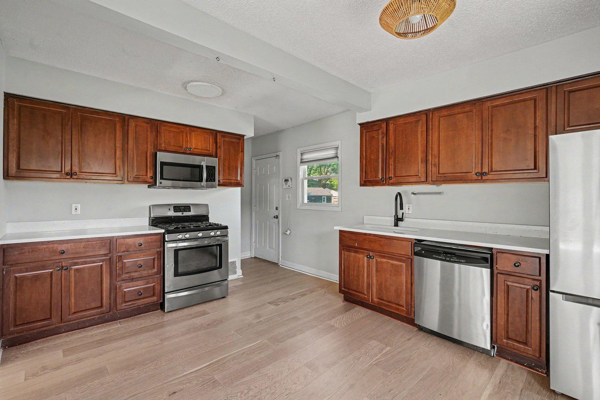 View of Residential at 4403 Zane Avenue, Crystal MN 55422, Crystal (8 of 23) - Mike Wilen | Minnesota Team Real Estate