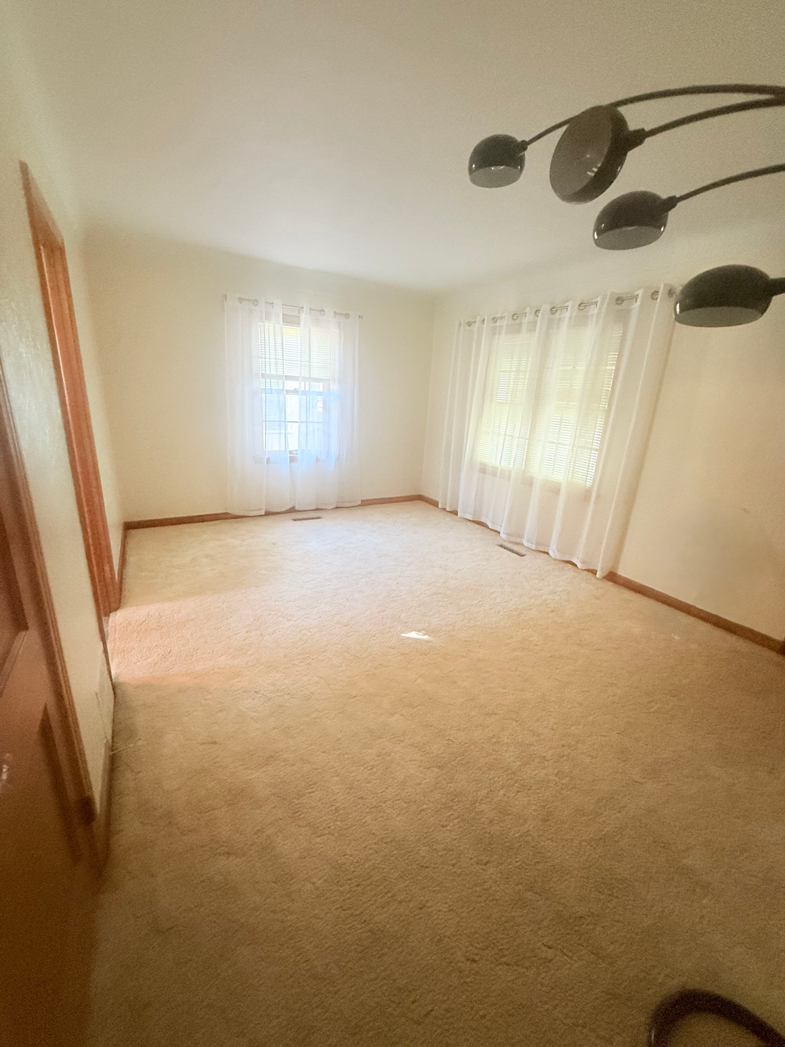View of Residential at 1679 Nevada Avenue, Saint Paul MN 55106, Saint Paul (2 of 16) - Mike Wilen | Minnesota Team Real Estate