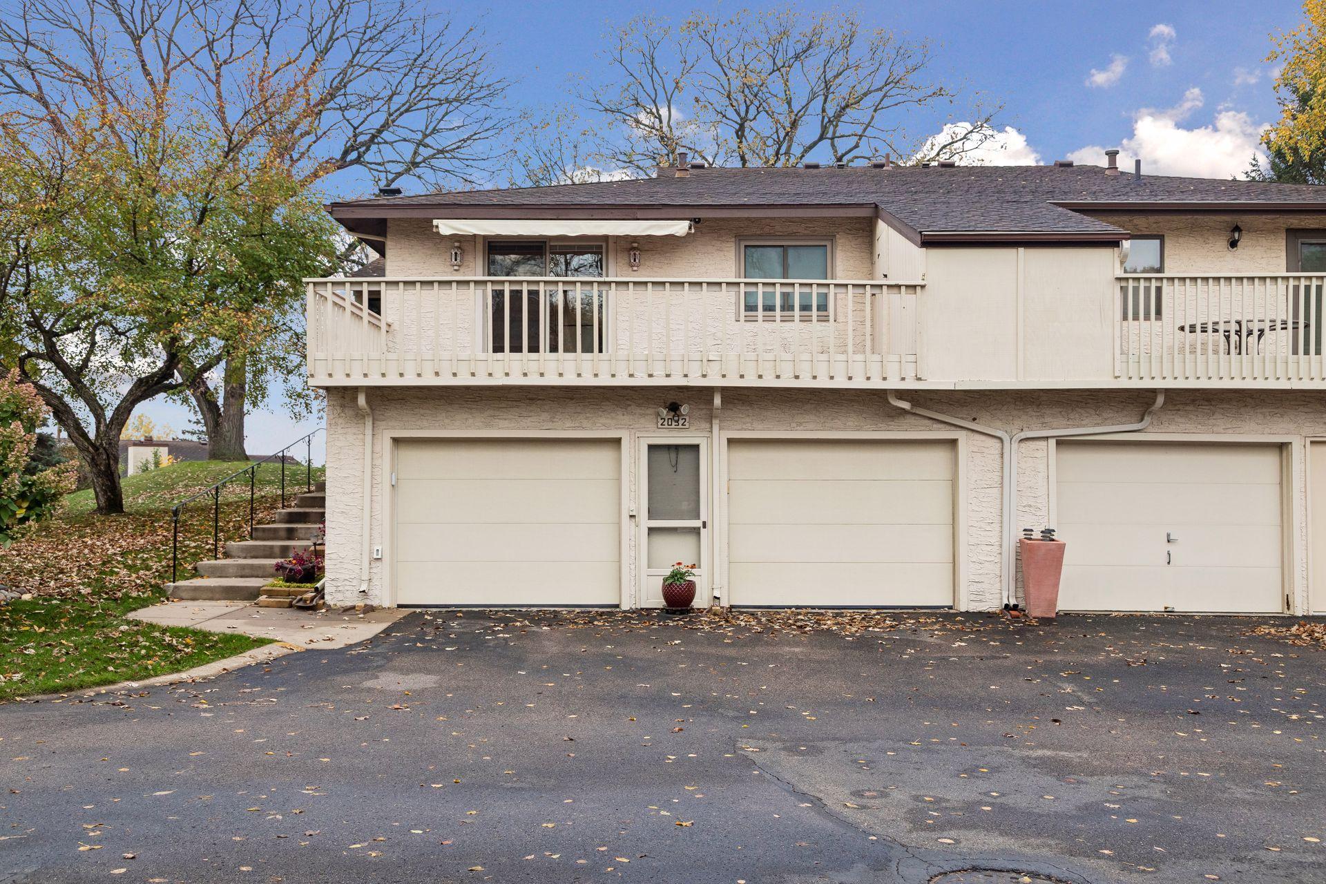 View of Townhome at 2032 Charlton Ridge, West Saint Paul - Mike Wilen | Minnesota Team Real Estate