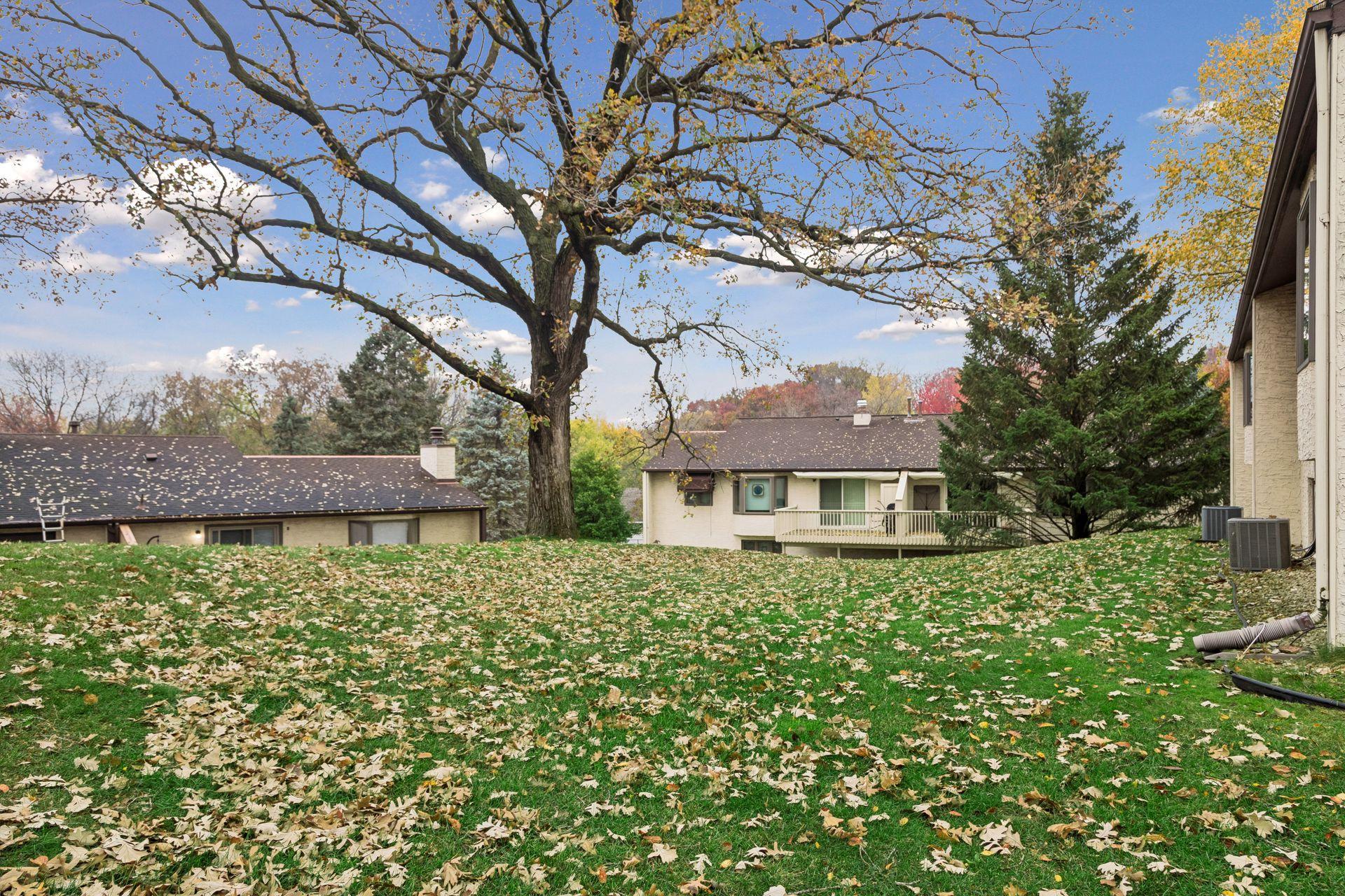 View of Residential at 2032 Charlton Ridge, West Saint Paul MN 55118, West Saint Paul (32 of 32) - Mike Wilen | Minnesota Team Real Estate