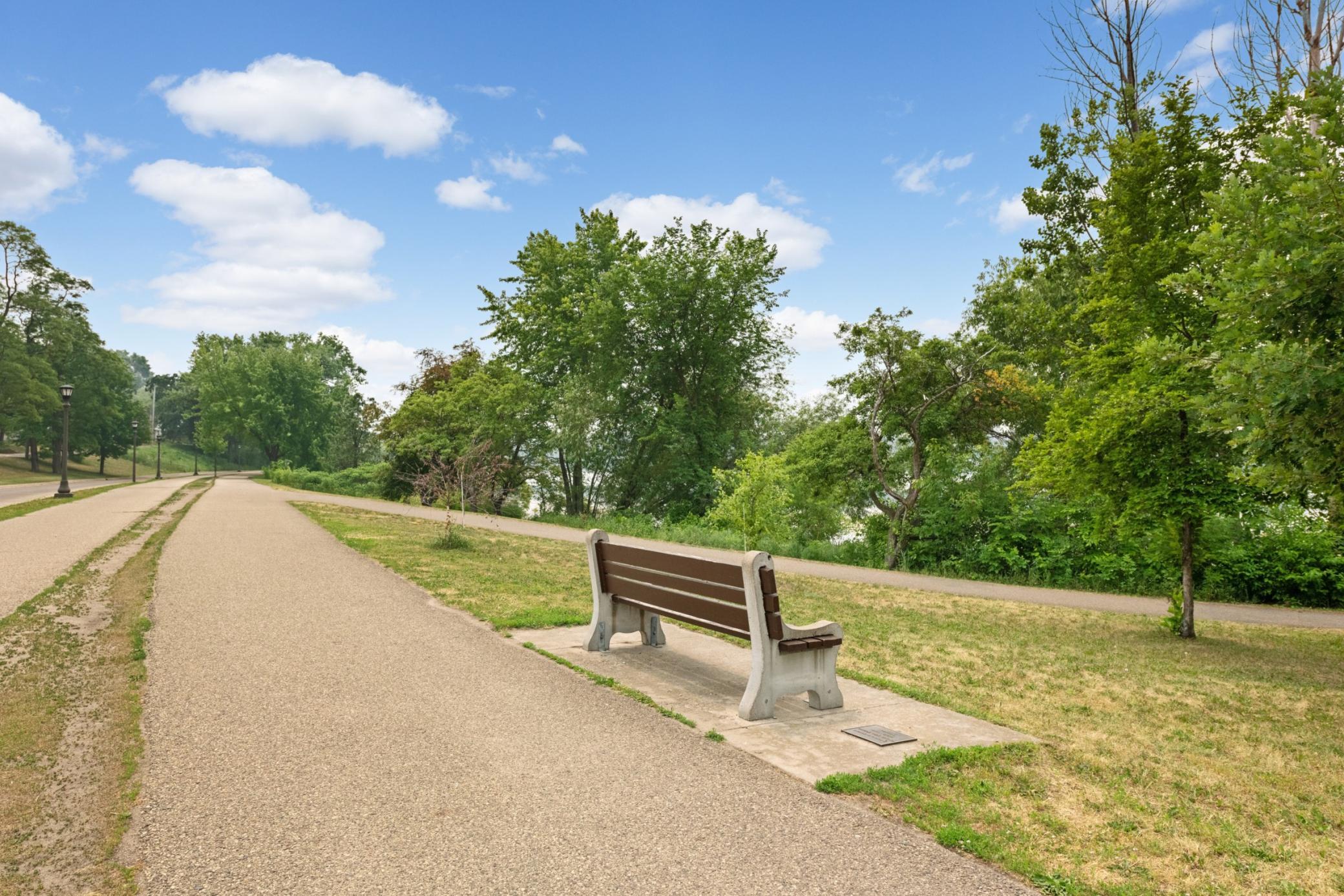 View of Residential at 1346 Kent Street, Saint Paul MN 55117, Saint Paul (47 of 52) - Mike Wilen | Minnesota Team Real Estate
