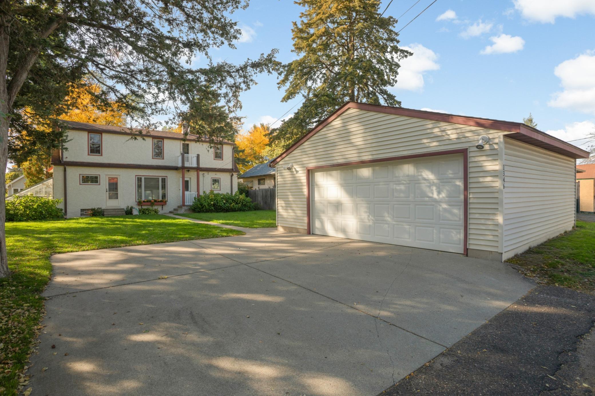 View of Residential at 1346 Kent Street, Saint Paul MN 55117, Saint Paul (42 of 52) - Mike Wilen | Minnesota Team Real Estate