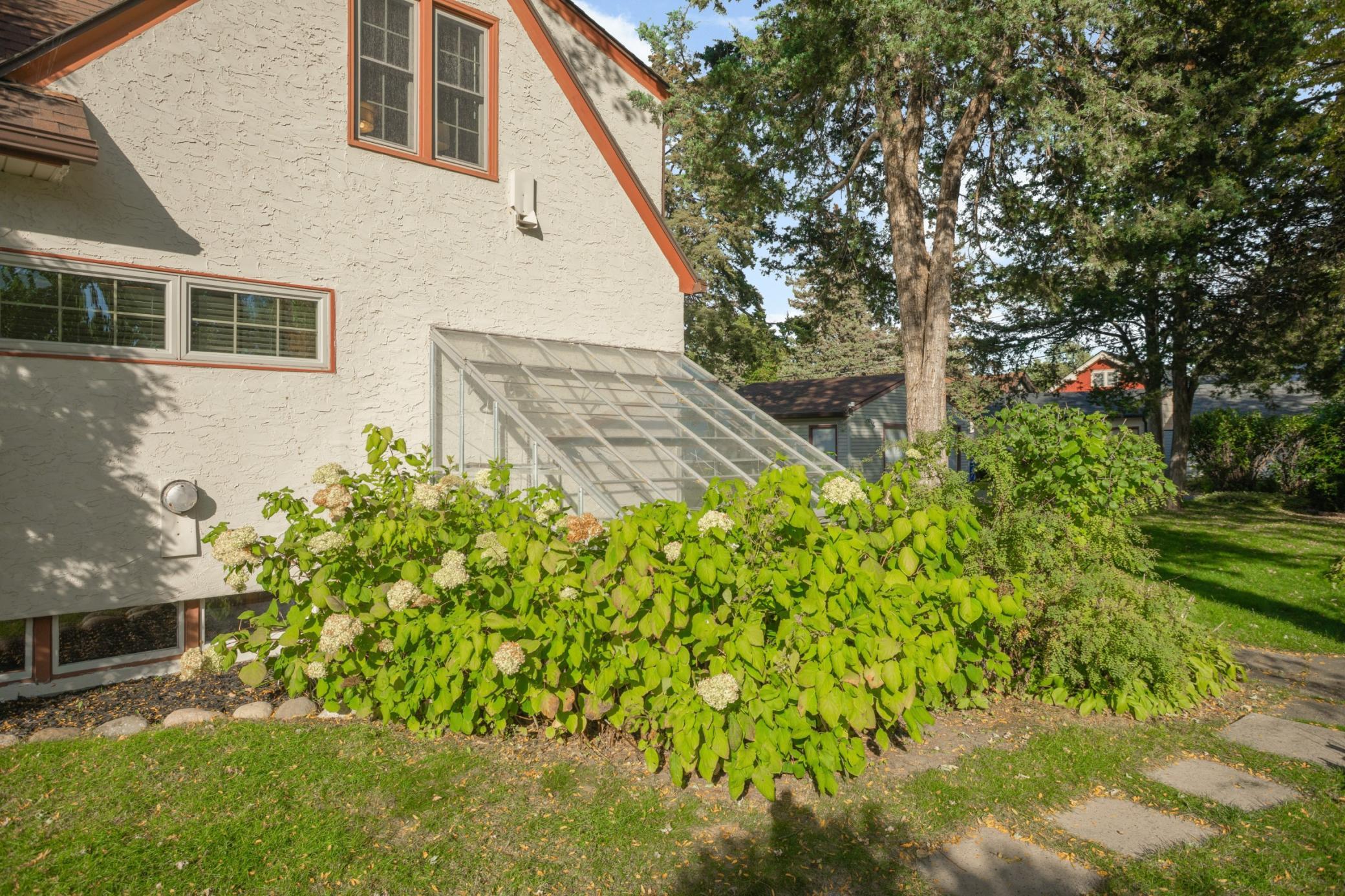 View of Residential at 1346 Kent Street, Saint Paul MN 55117, Saint Paul (38 of 52) - Mike Wilen | Minnesota Team Real Estate