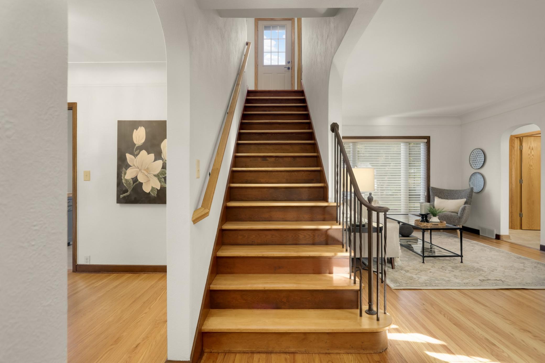 View of Residential at 1346 Kent Street, Saint Paul MN 55117, Saint Paul (8 of 52) - Mike Wilen | Minnesota Team Real Estate