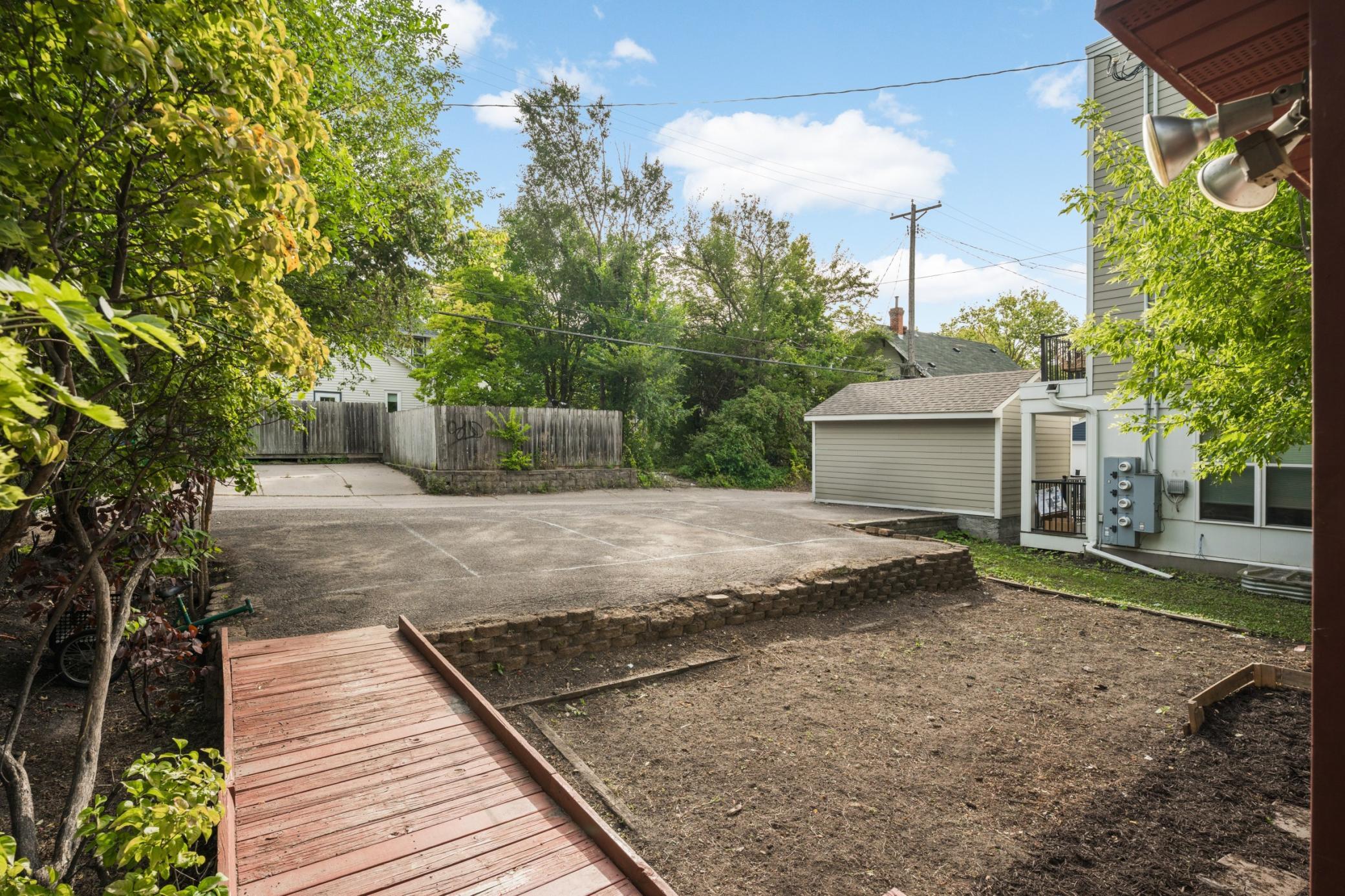 View of Residential at 2445 Lyndale Avenue, Minneapolis MN 55405, Minneapolis (34 of 43) - Mike Wilen | Minnesota Team Real Estate
