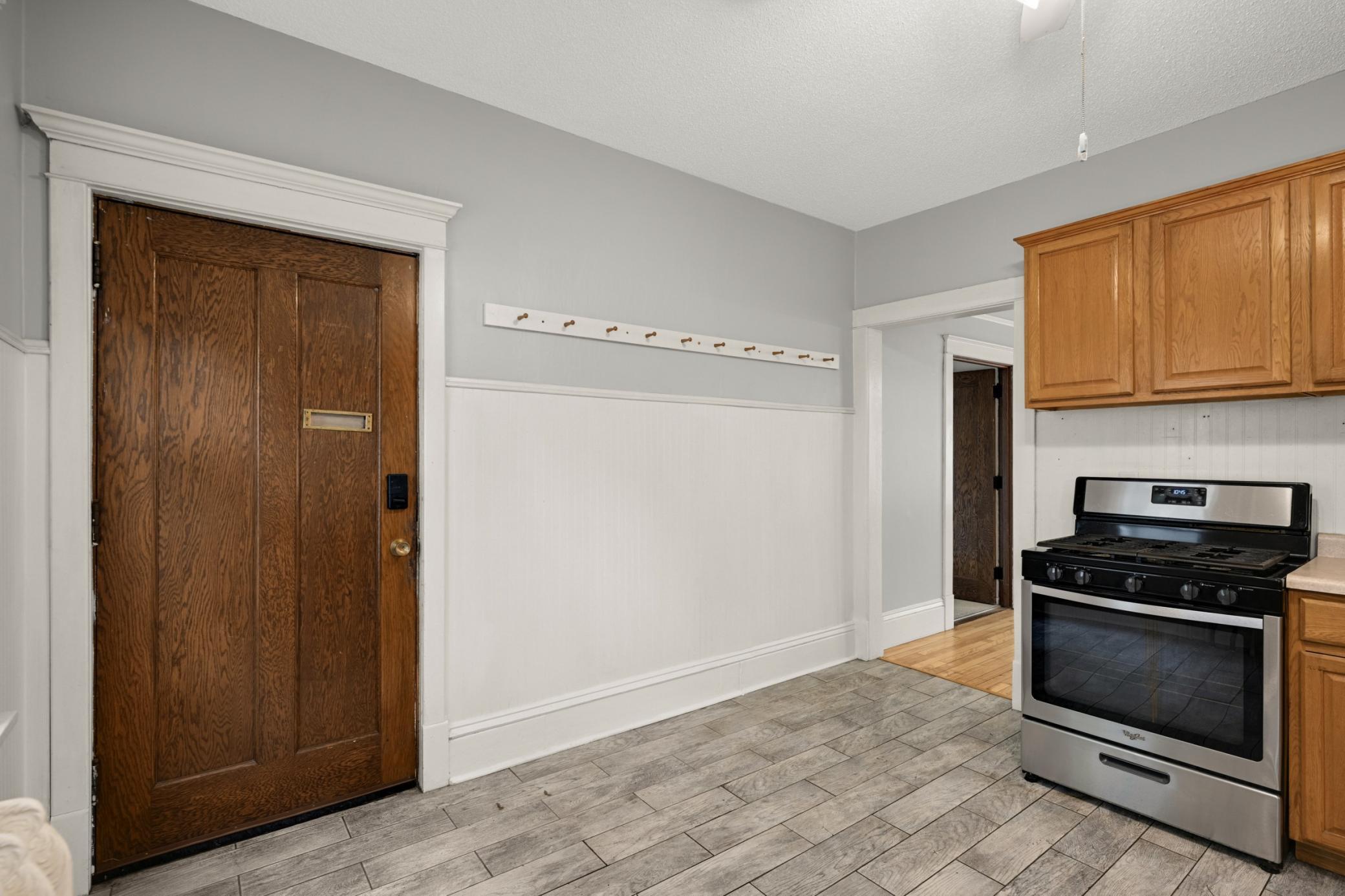 View of Residential at 2445 Lyndale Avenue, Minneapolis MN 55405, Minneapolis (19 of 43) - Mike Wilen | Minnesota Team Real Estate