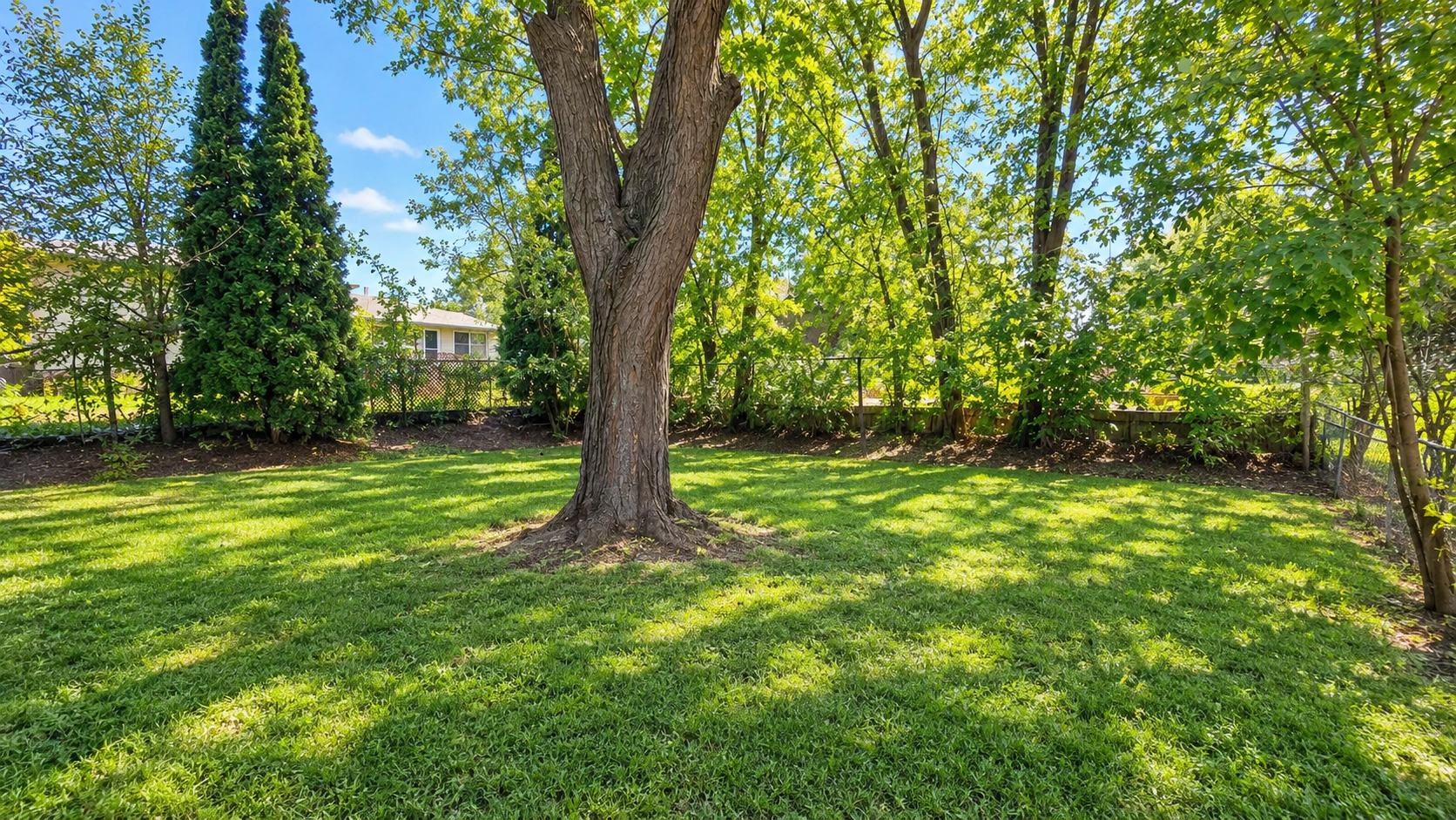 View of Residential Income at 1400 Arlington Avenue, Saint Paul MN 55106, Saint Paul (12 of 13) - Mike Wilen | Minnesota Team Real Estate