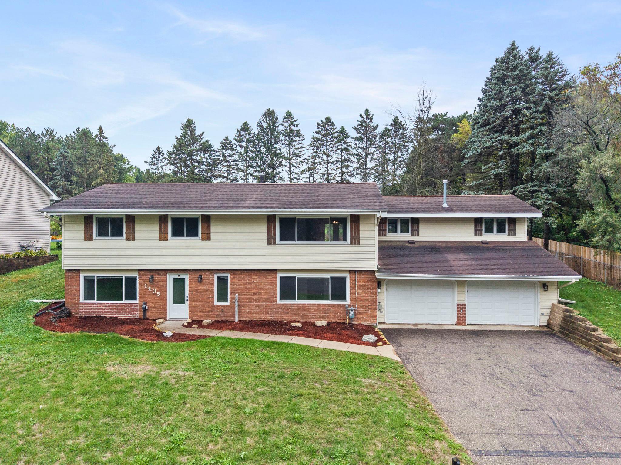 View of Single Family at 1435 56th Street, Inver Grove Heights - Mike Wilen | Minnesota Team Real Estate