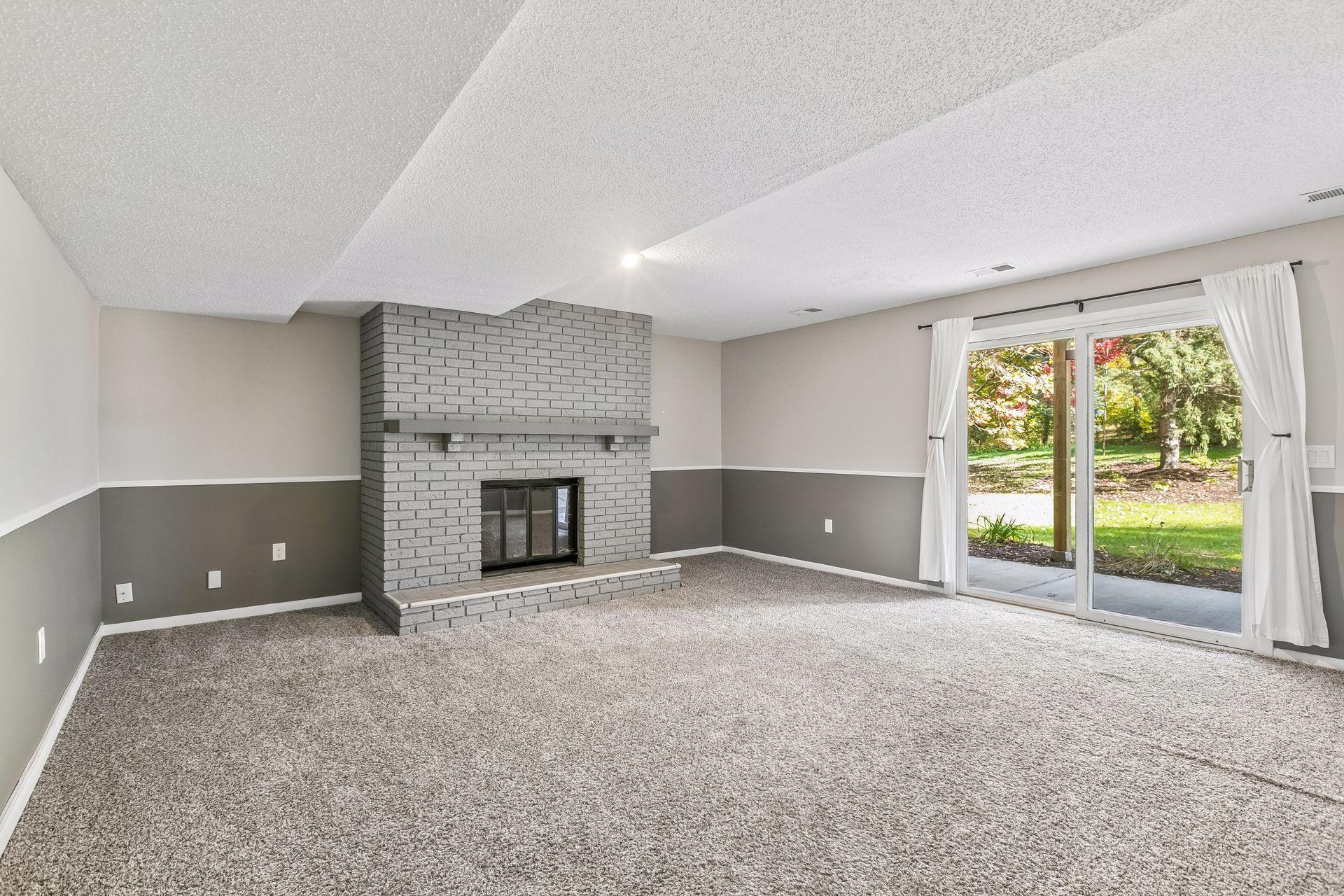 View of Residential at 9505 Clubhouse Road, Eden Prairie MN 55347, Eden Prairie (29 of 49) - Mike Wilen | Minnesota Team Real Estate