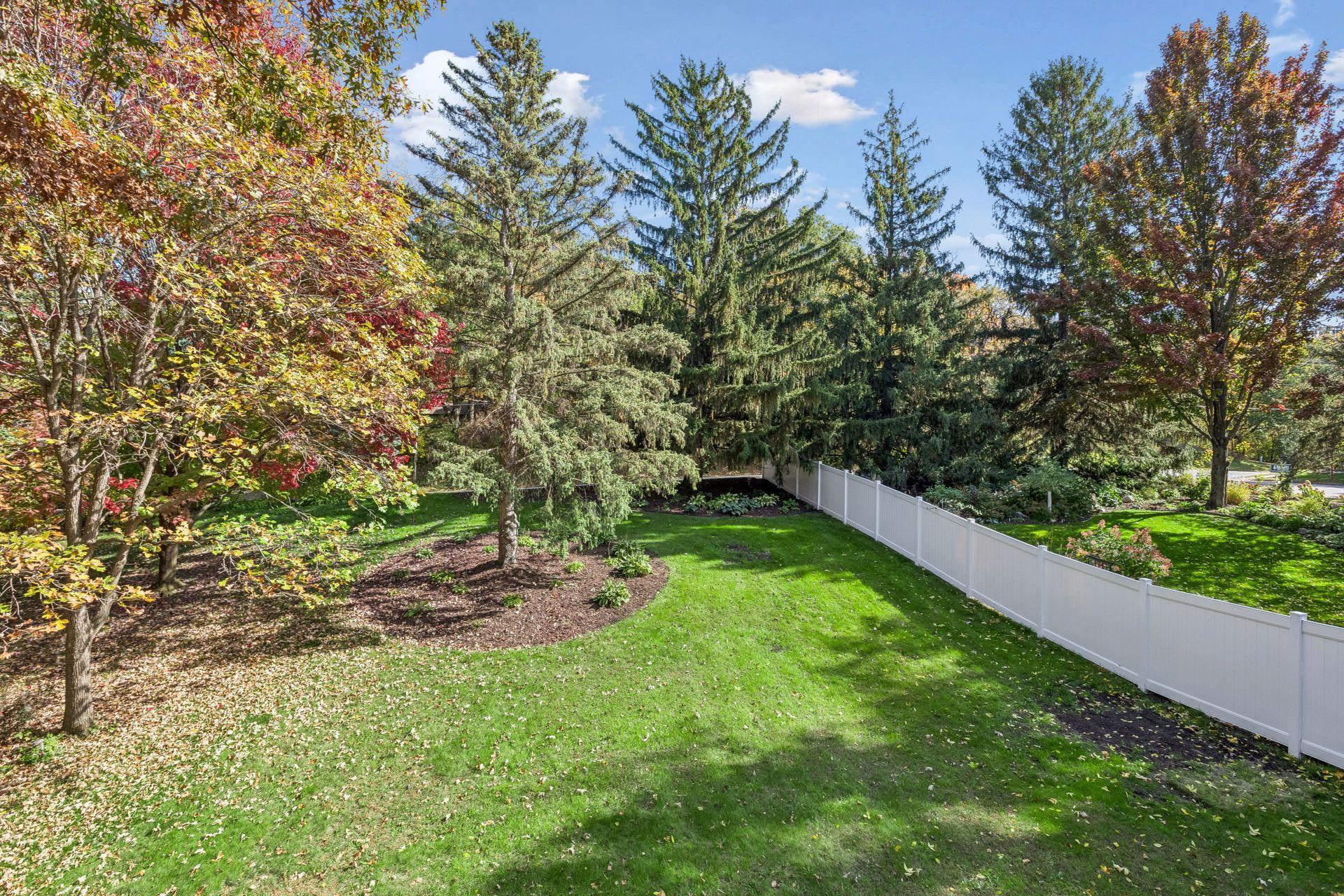 View of Residential at 9505 Clubhouse Road, Eden Prairie MN 55347, Eden Prairie (17 of 49) - Mike Wilen | Minnesota Team Real Estate