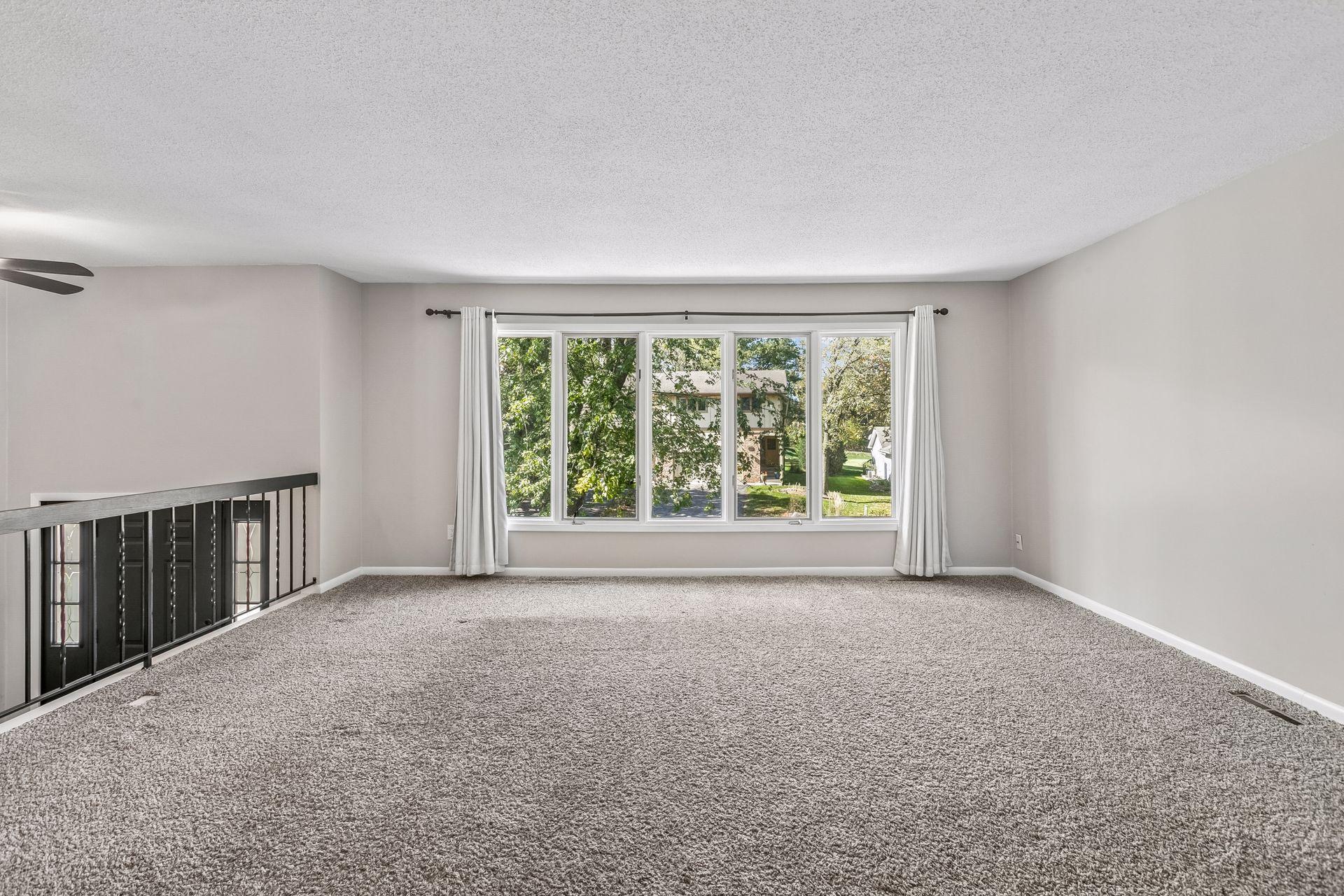 View of Residential at 9505 Clubhouse Road, Eden Prairie MN 55347, Eden Prairie (8 of 49) - Mike Wilen | Minnesota Team Real Estate