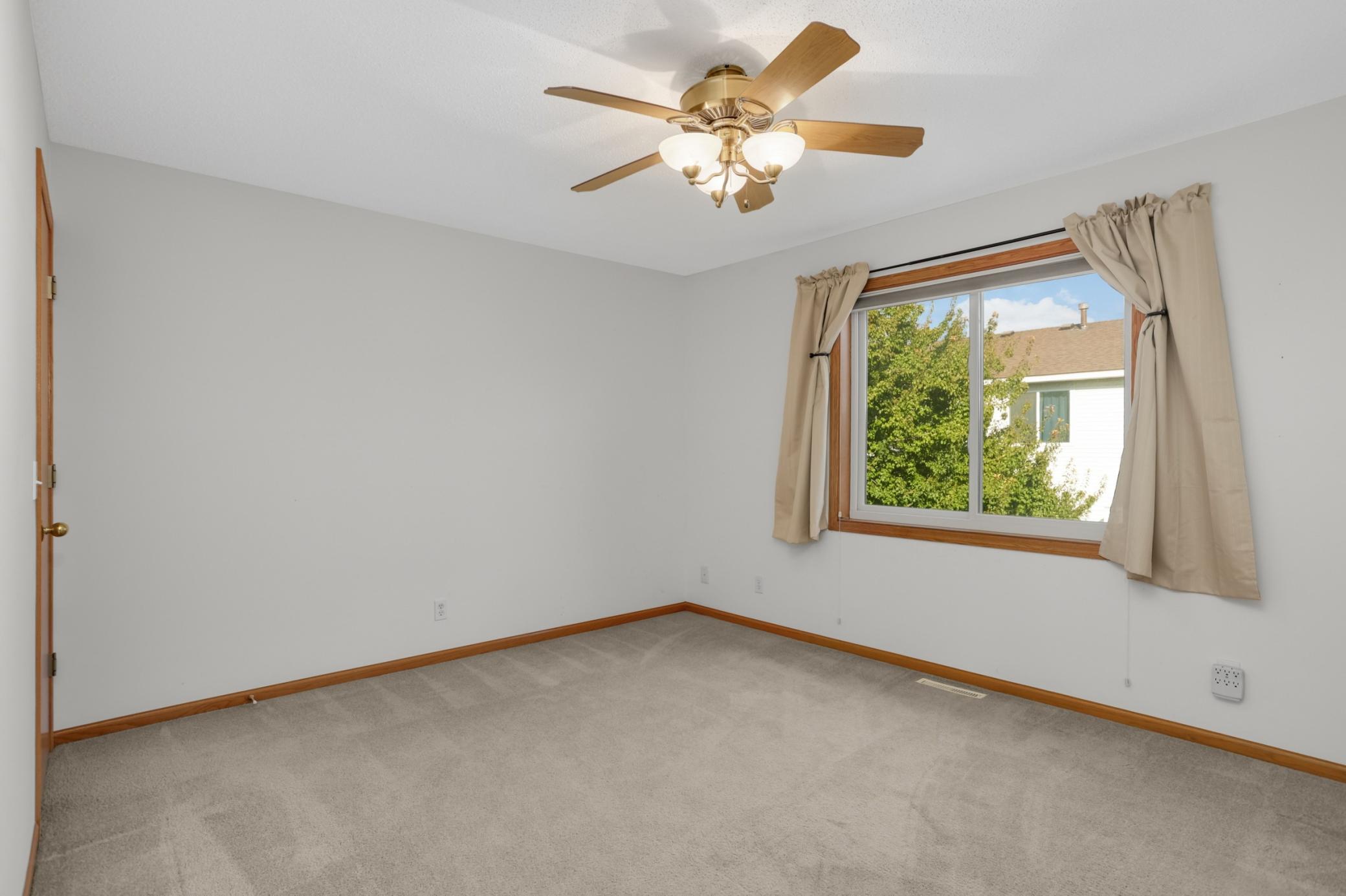 View of Residential at 1545 Chartreux Avenue, Shakopee MN 55379, Shakopee (26 of 31) - Mike Wilen | Minnesota Team Real Estate