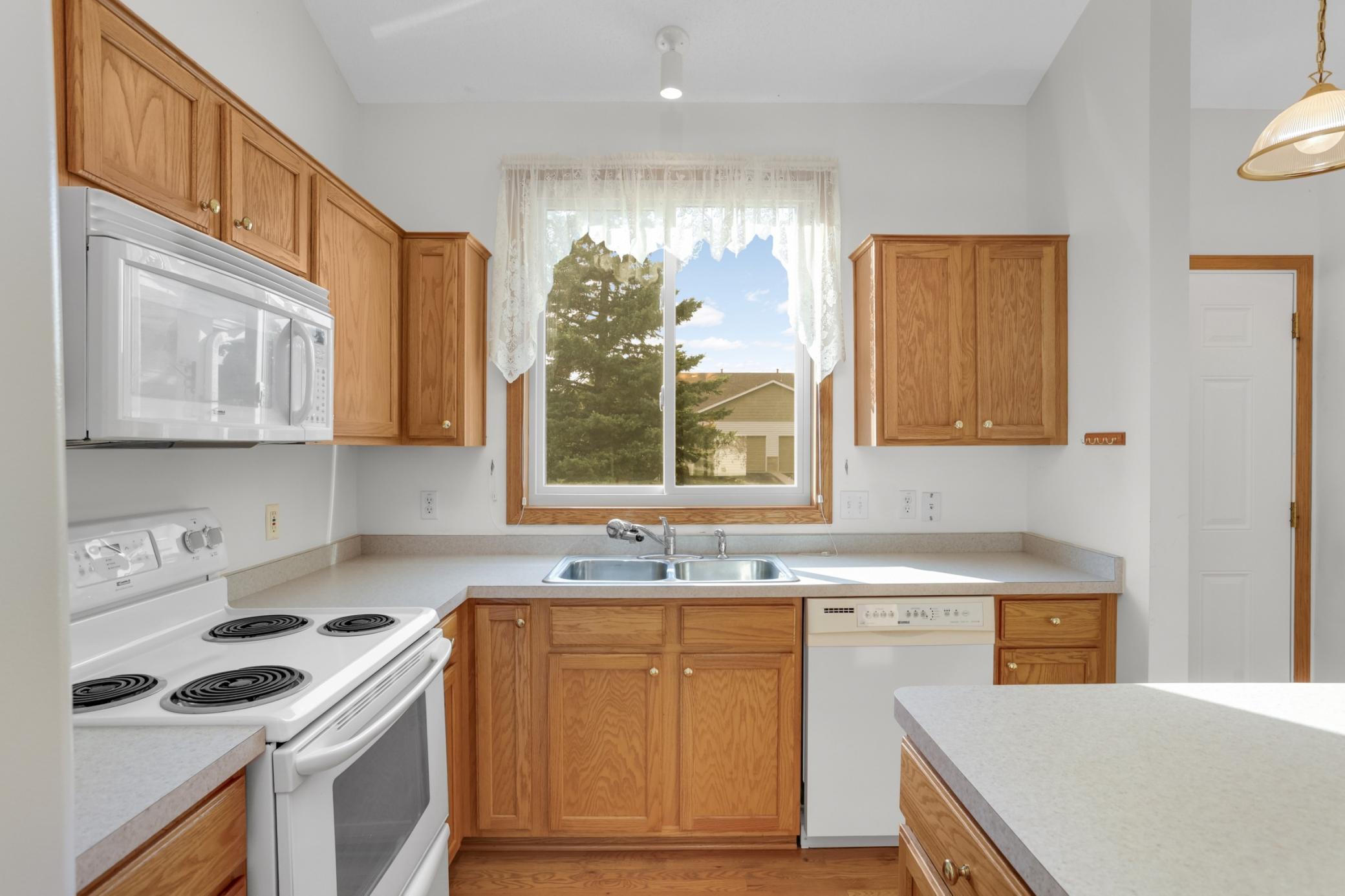 View of Residential at 1545 Chartreux Avenue, Shakopee MN 55379, Shakopee (15 of 31) - Mike Wilen | Minnesota Team Real Estate