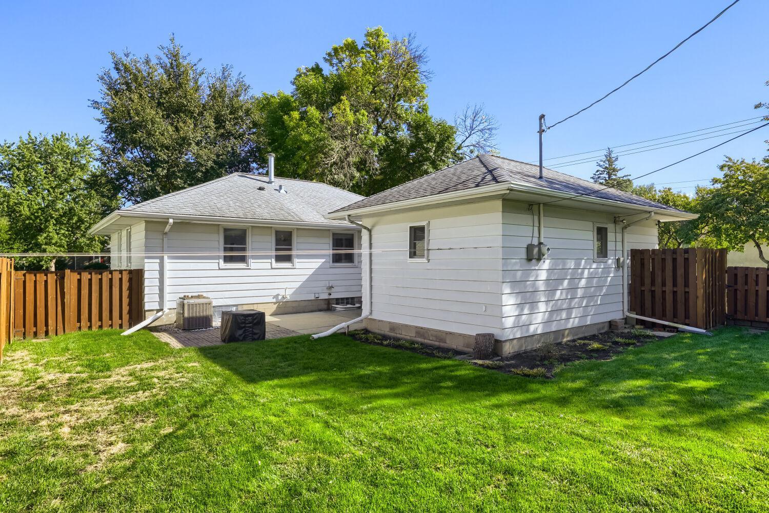 View of Residential at 5301 Penn Avenue, Brooklyn Center MN 55430, Brooklyn Center (28 of 34) - Mike Wilen | Minnesota Team Real Estate