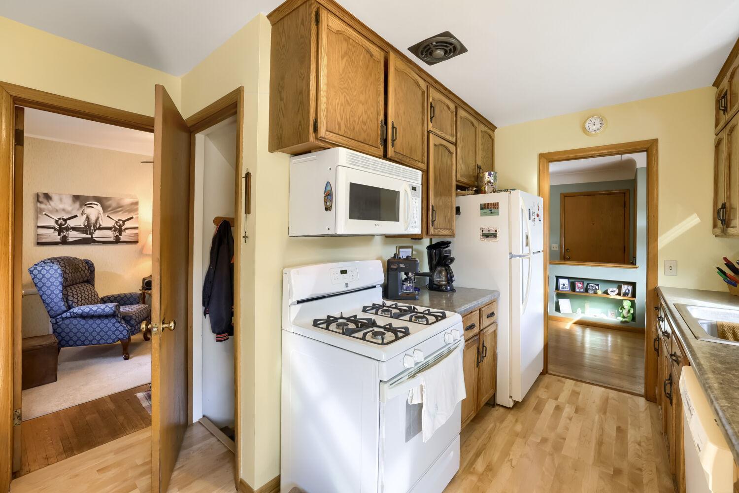 View of Residential at 5301 Penn Avenue, Brooklyn Center MN 55430, Brooklyn Center (10 of 34) - Mike Wilen | Minnesota Team Real Estate