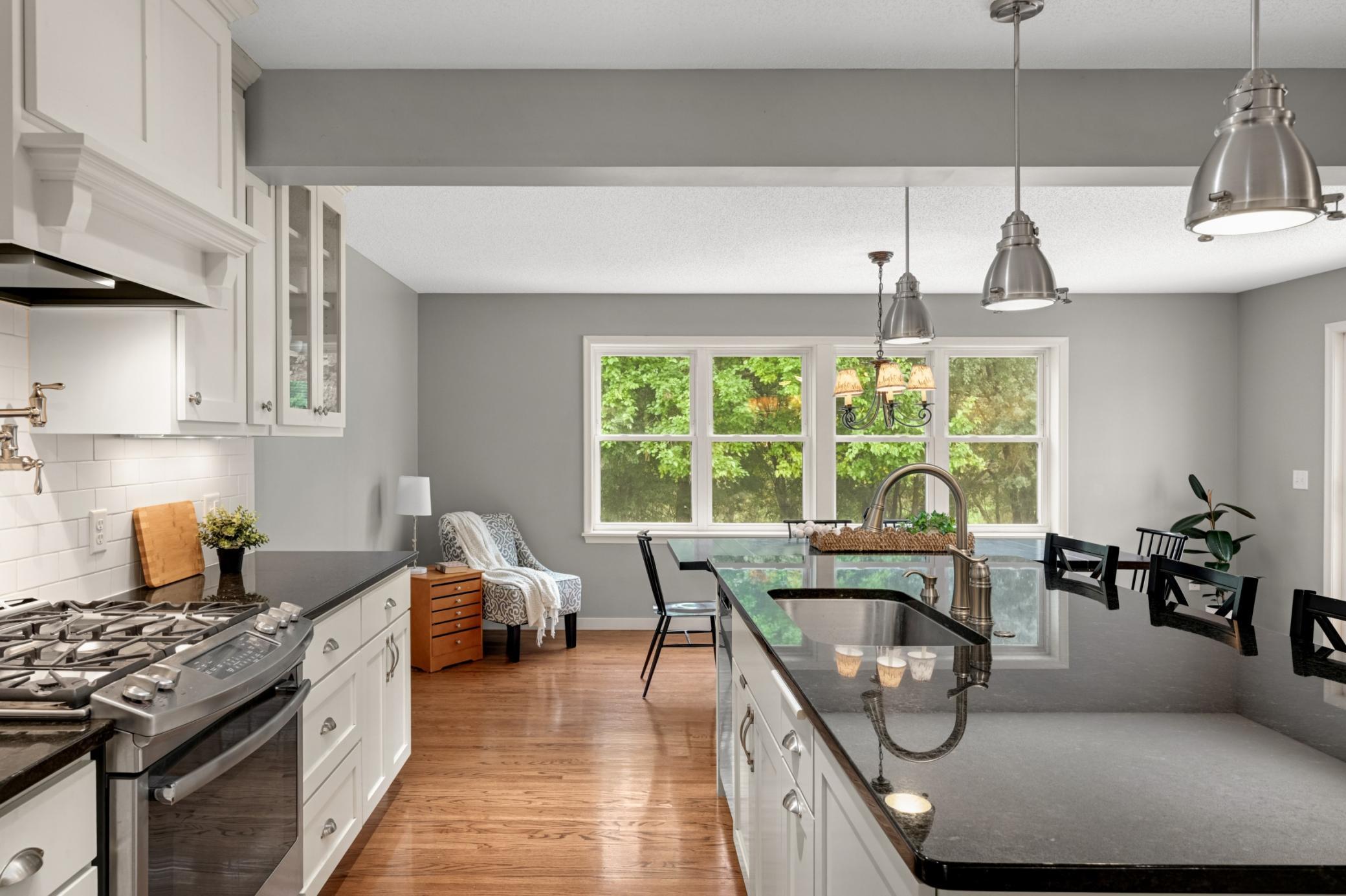 View of Residential at 5505 Warden Avenue, Edina MN 55436, Edina (21 of 58) - Mike Wilen | Minnesota Team Real Estate