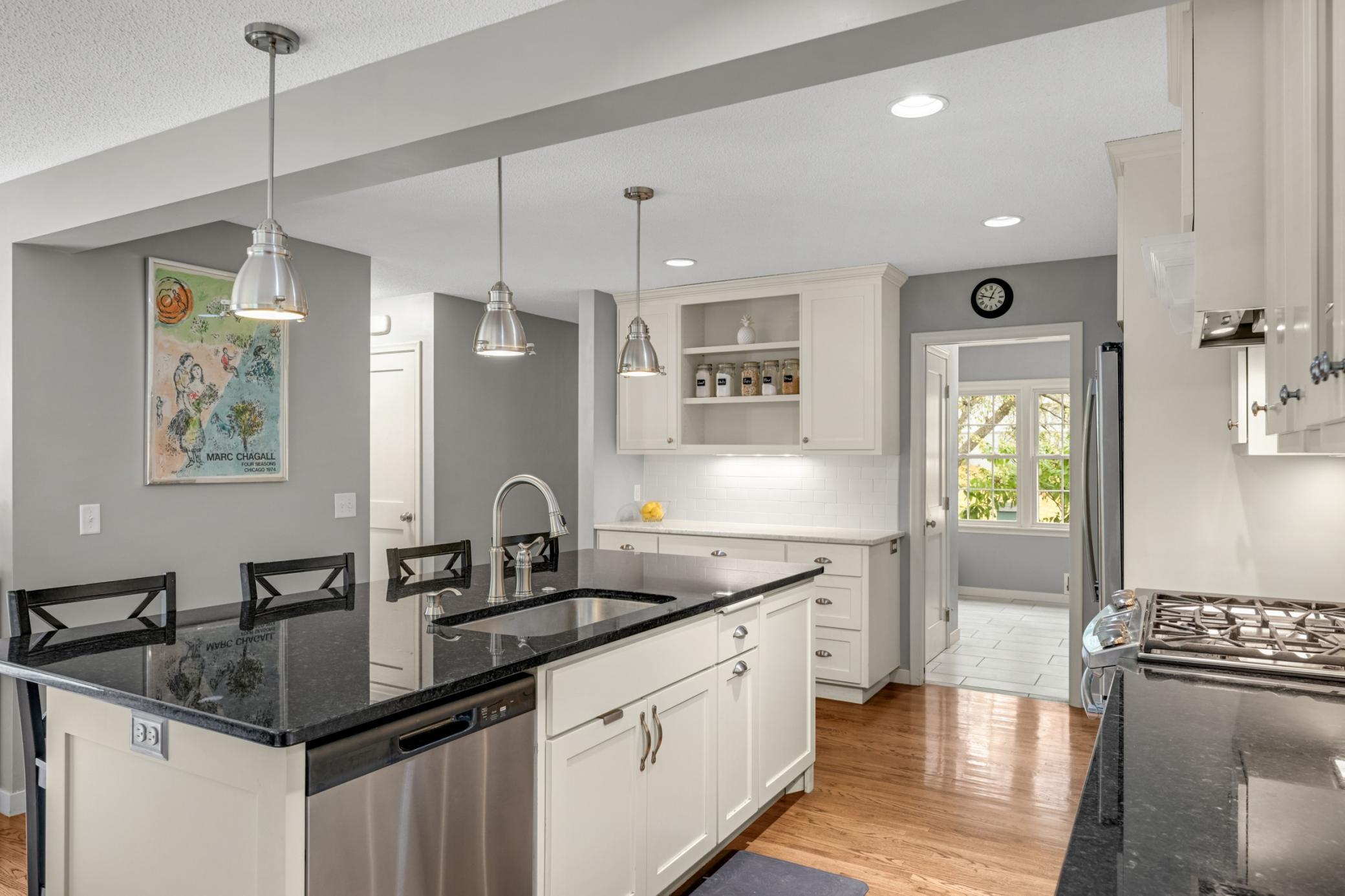 View of Residential at 5505 Warden Avenue, Edina MN 55436, Edina (13 of 58) - Mike Wilen | Minnesota Team Real Estate