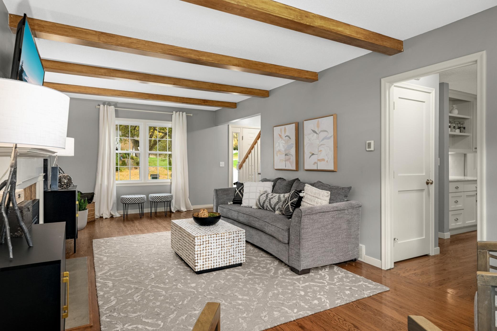 View of Residential at 5505 Warden Avenue, Edina MN 55436, Edina (25 of 58) - Mike Wilen | Minnesota Team Real Estate