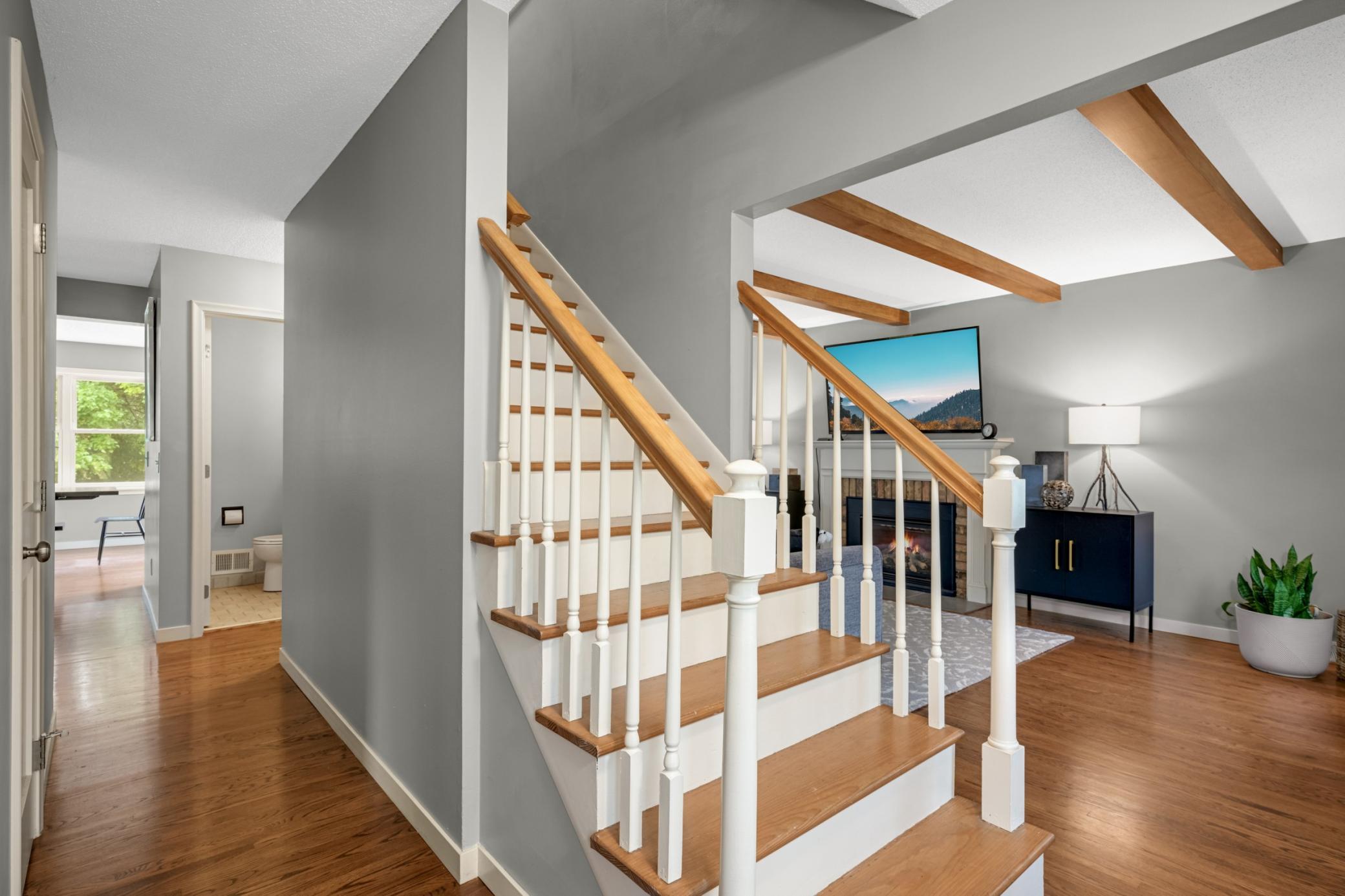 View of Residential at 5505 Warden Avenue, Edina MN 55436, Edina (29 of 58) - Mike Wilen | Minnesota Team Real Estate